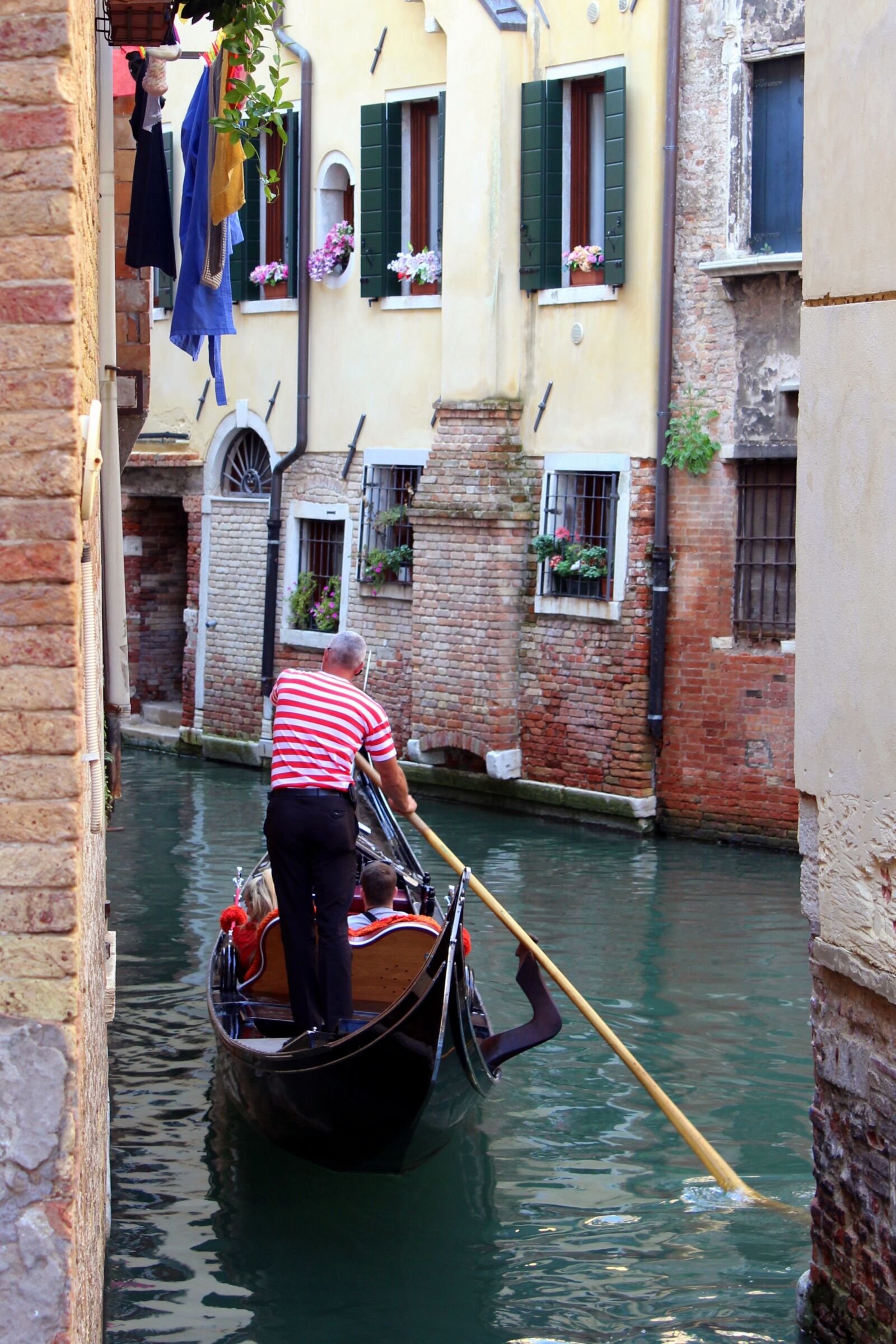 Canon EOS 600D (Rebel EOS T3i / EOS Kiss X5) sample photo. Venice, gondola, italy photography