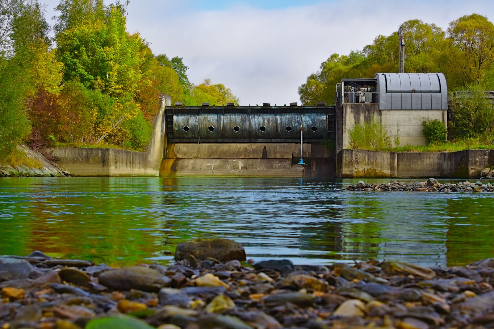Canon EOS 650D (EOS Rebel T4i / EOS Kiss X6i) sample photo. Power plant, river, water photography