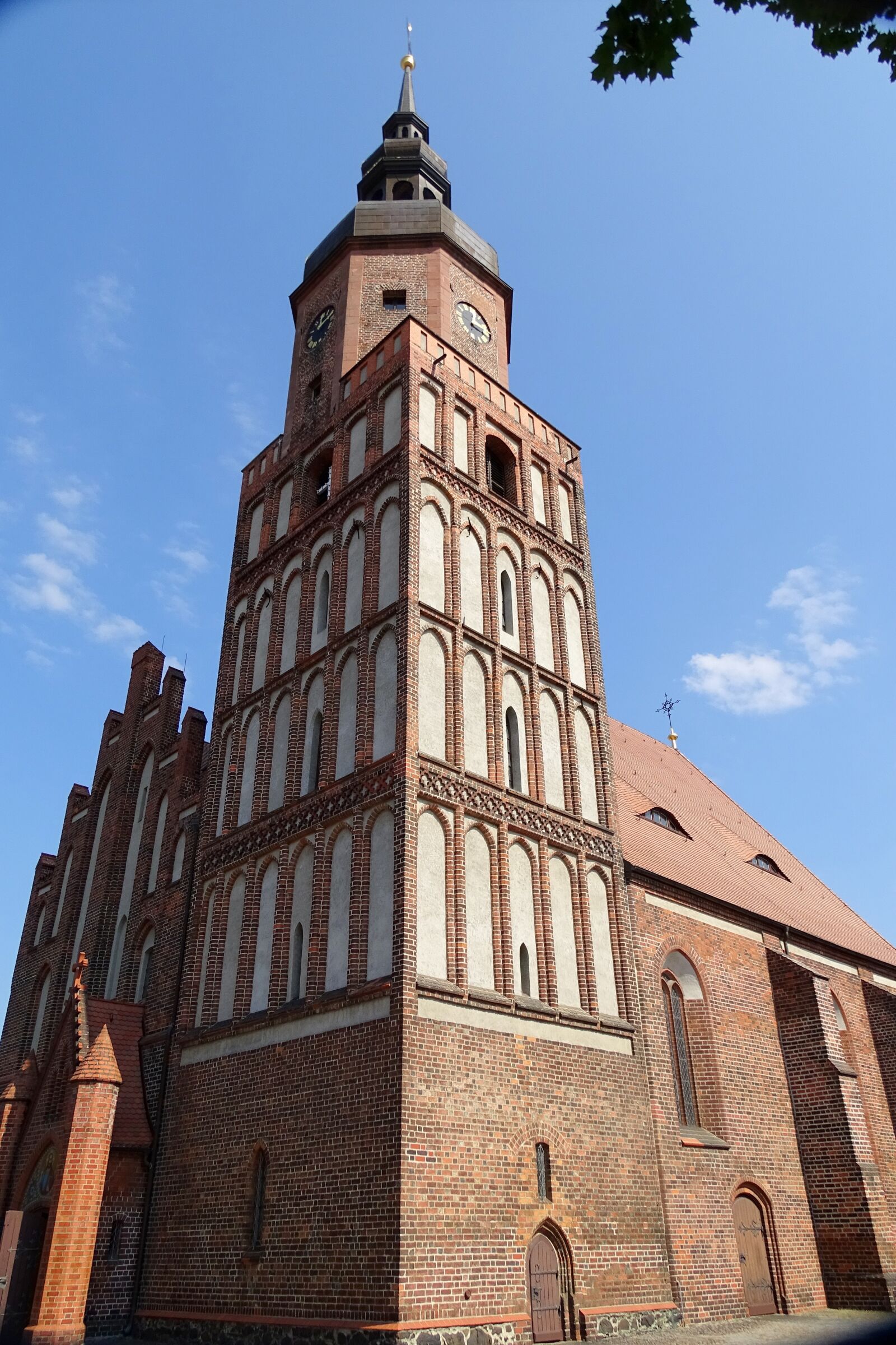 Sony Cyber-shot DSC-HX400V sample photo. Germany, potsdam, building photography