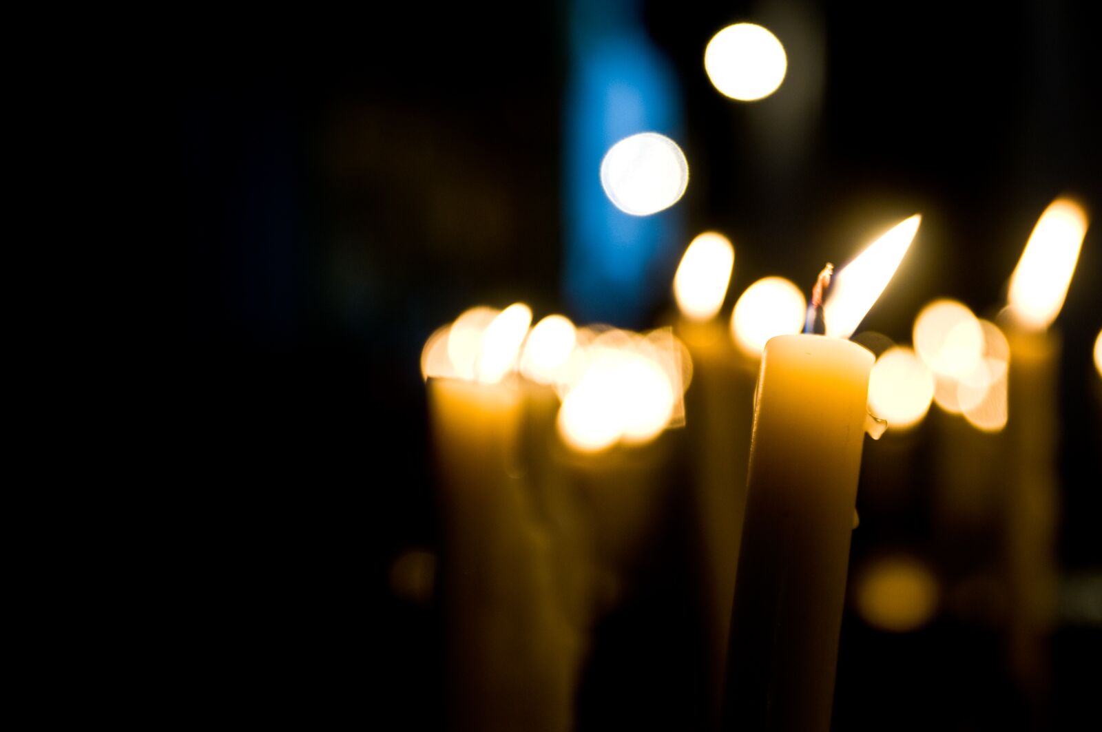 Nikon D300 sample photo. Church, candle, religion photography