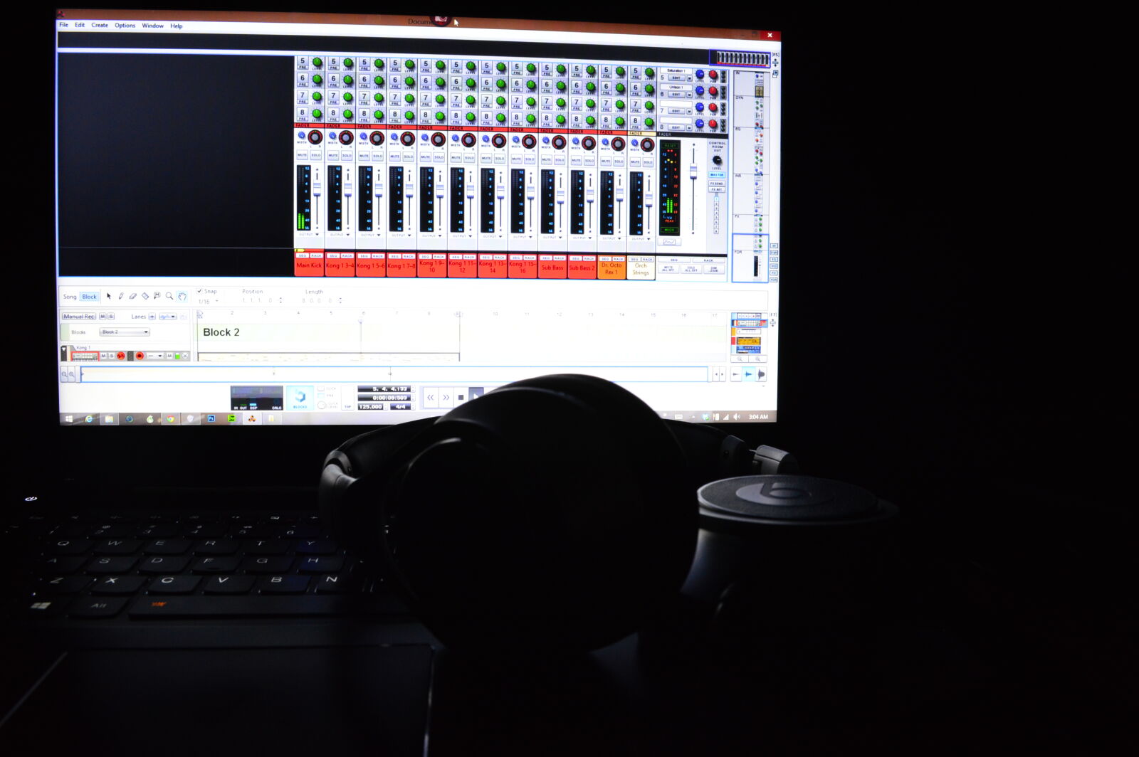 Nikon D3200 sample photo. Earphones, laptop, late, night photography