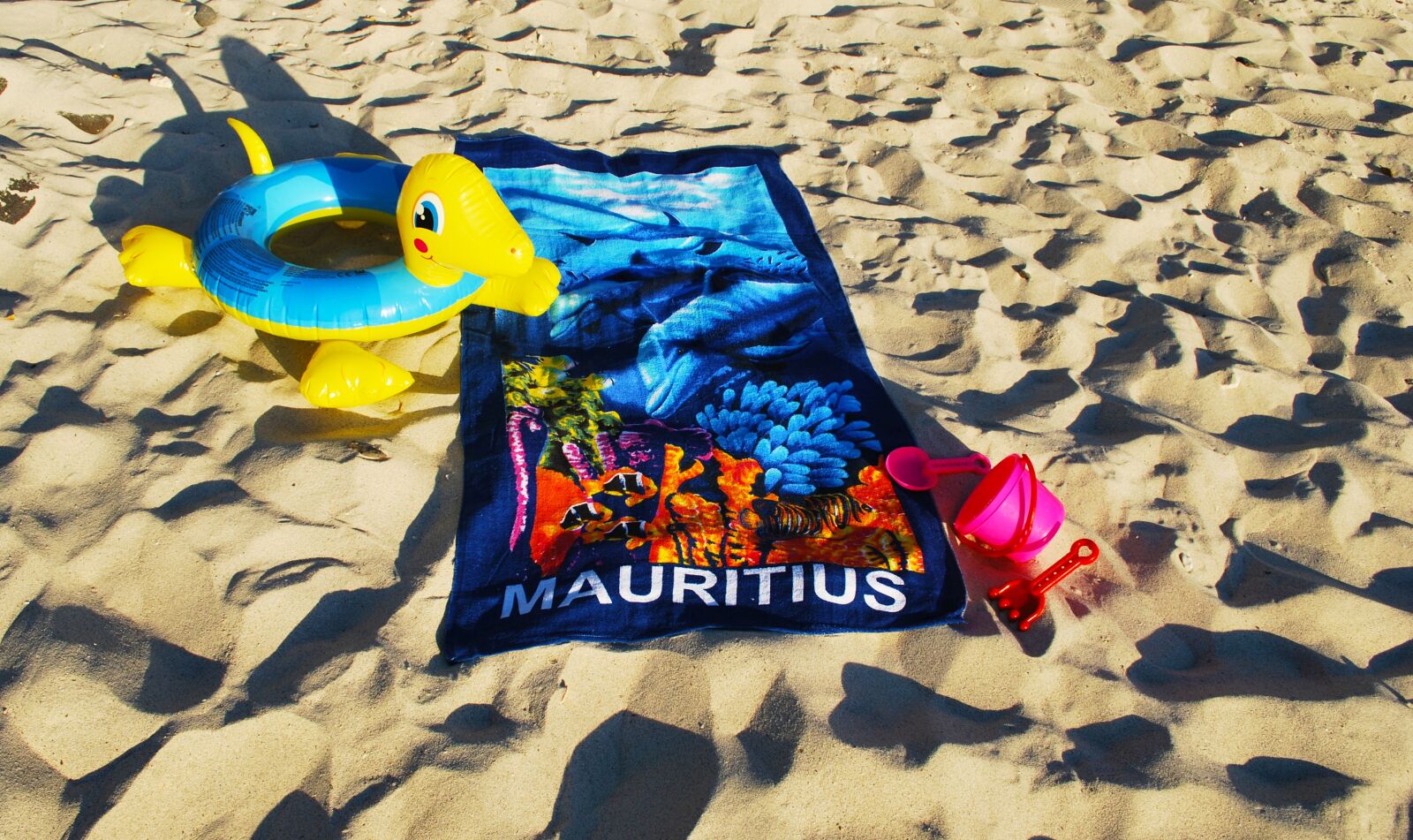 Nikon D60 sample photo. Beach, mauritius, towel photography