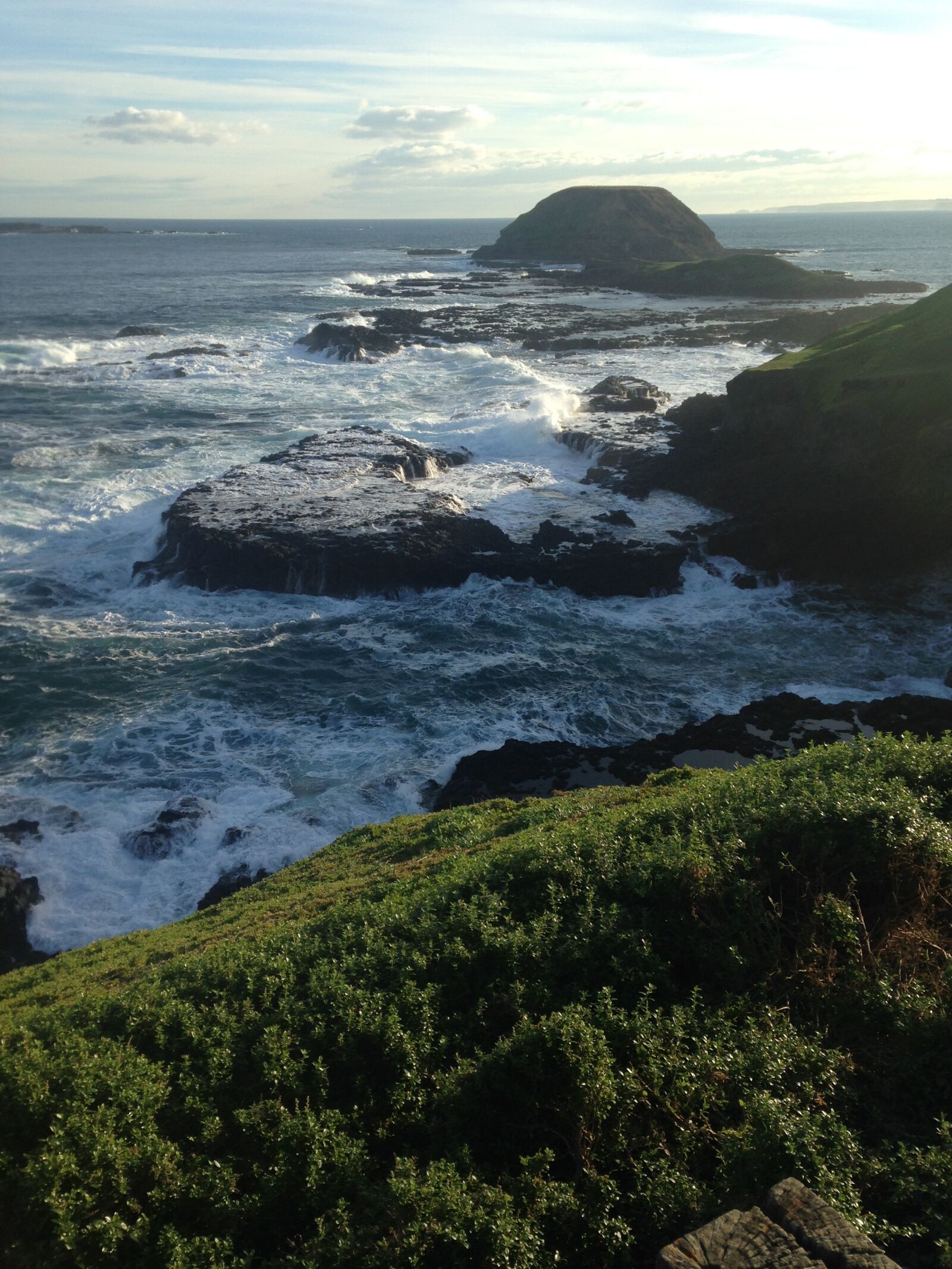 iPhone 5c back camera 4.12mm f/2.4 sample photo. Coastline, ocean, nature photography