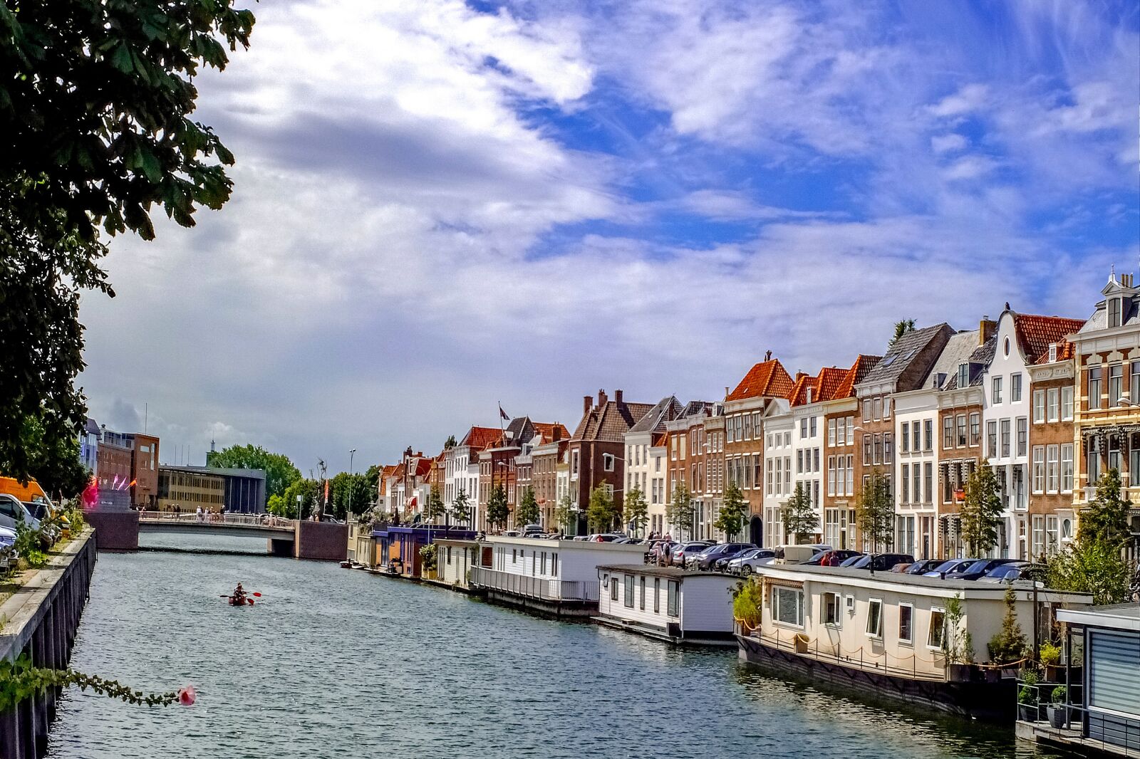 Fujifilm X30 sample photo. Canal, building, middelburg photography