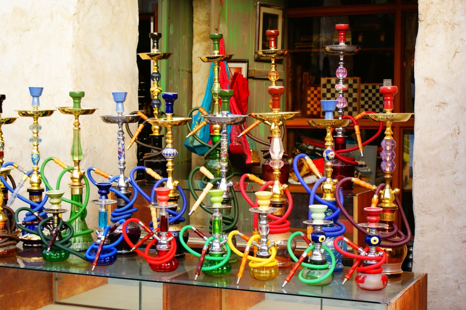 Sony Alpha DSLR-A300 sample photo. Shisha, hubly bubbly, hookah photography