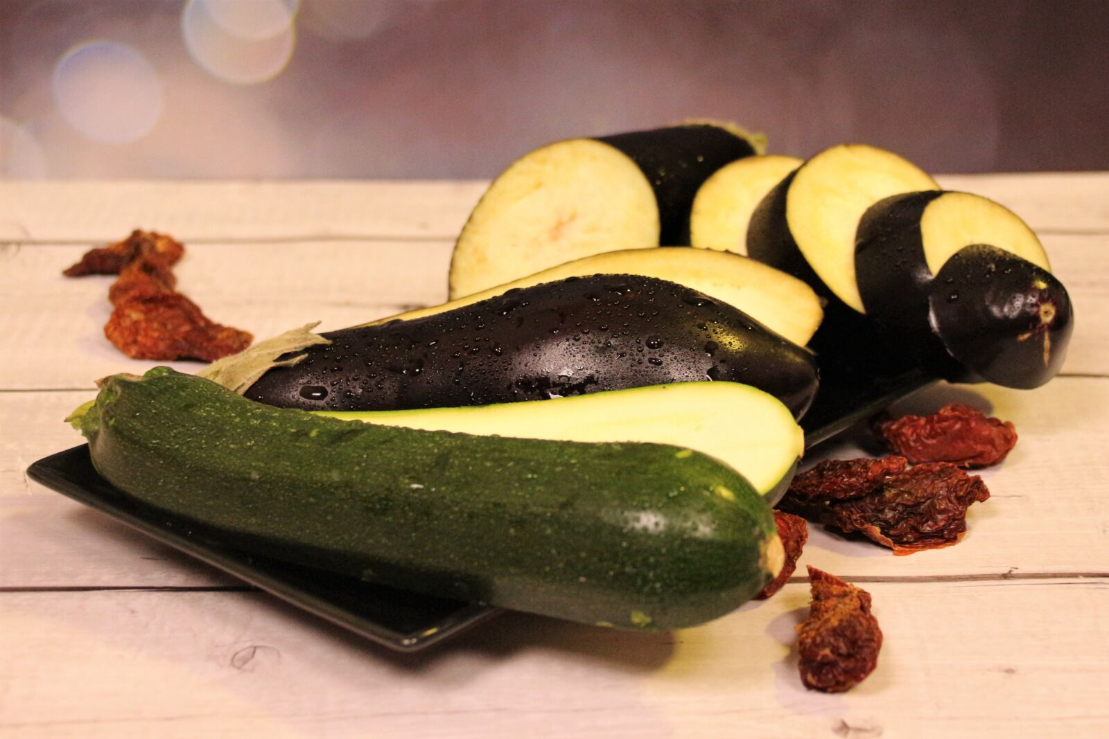 Canon EOS 700D (EOS Rebel T5i / EOS Kiss X7i) sample photo. Eggplant, fruit, vegetables photography