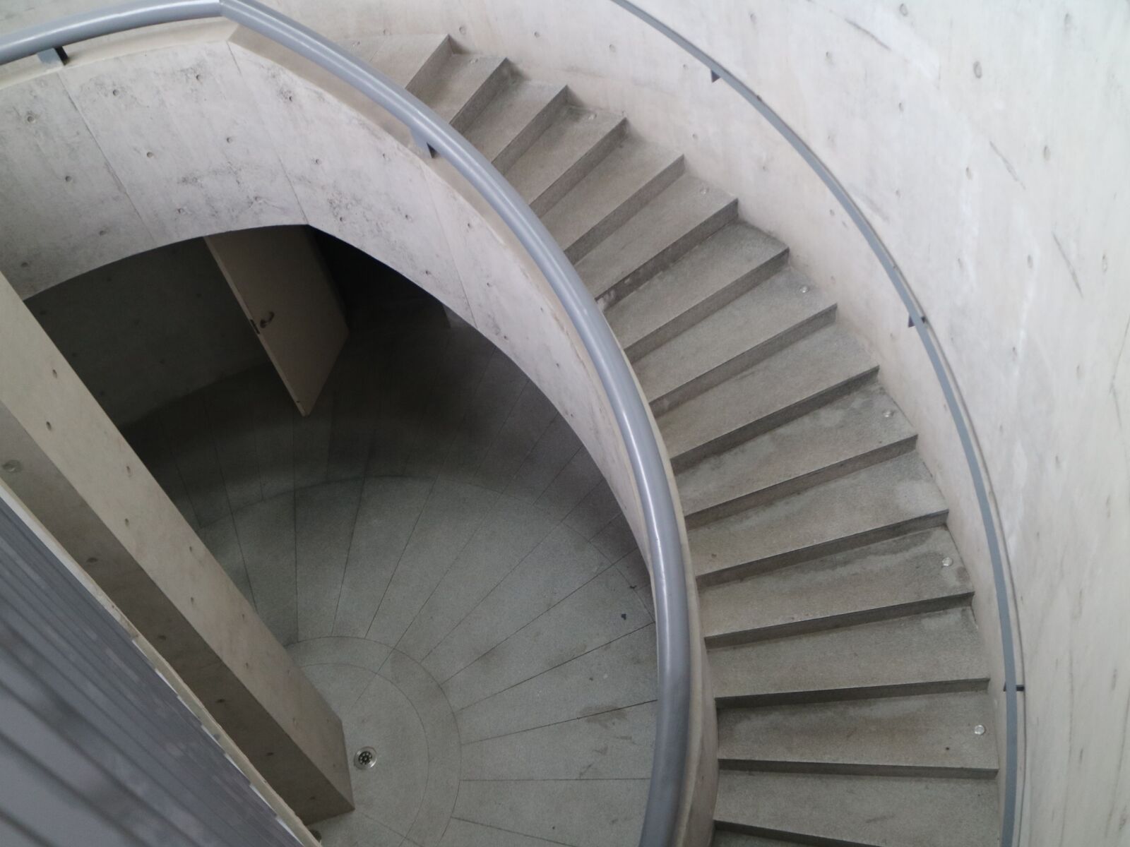 Canon EOS M3 sample photo. Stairs, rotate, building photography