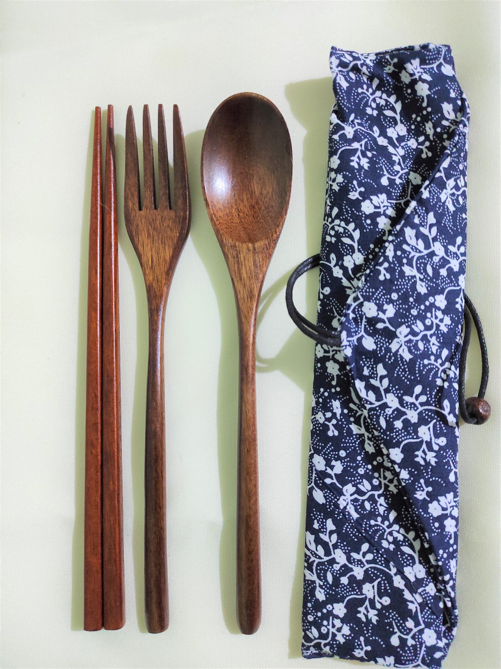 Xiaomi Redmi Note 9 Pro sample photo. Cutlery, wooden, rustic photography