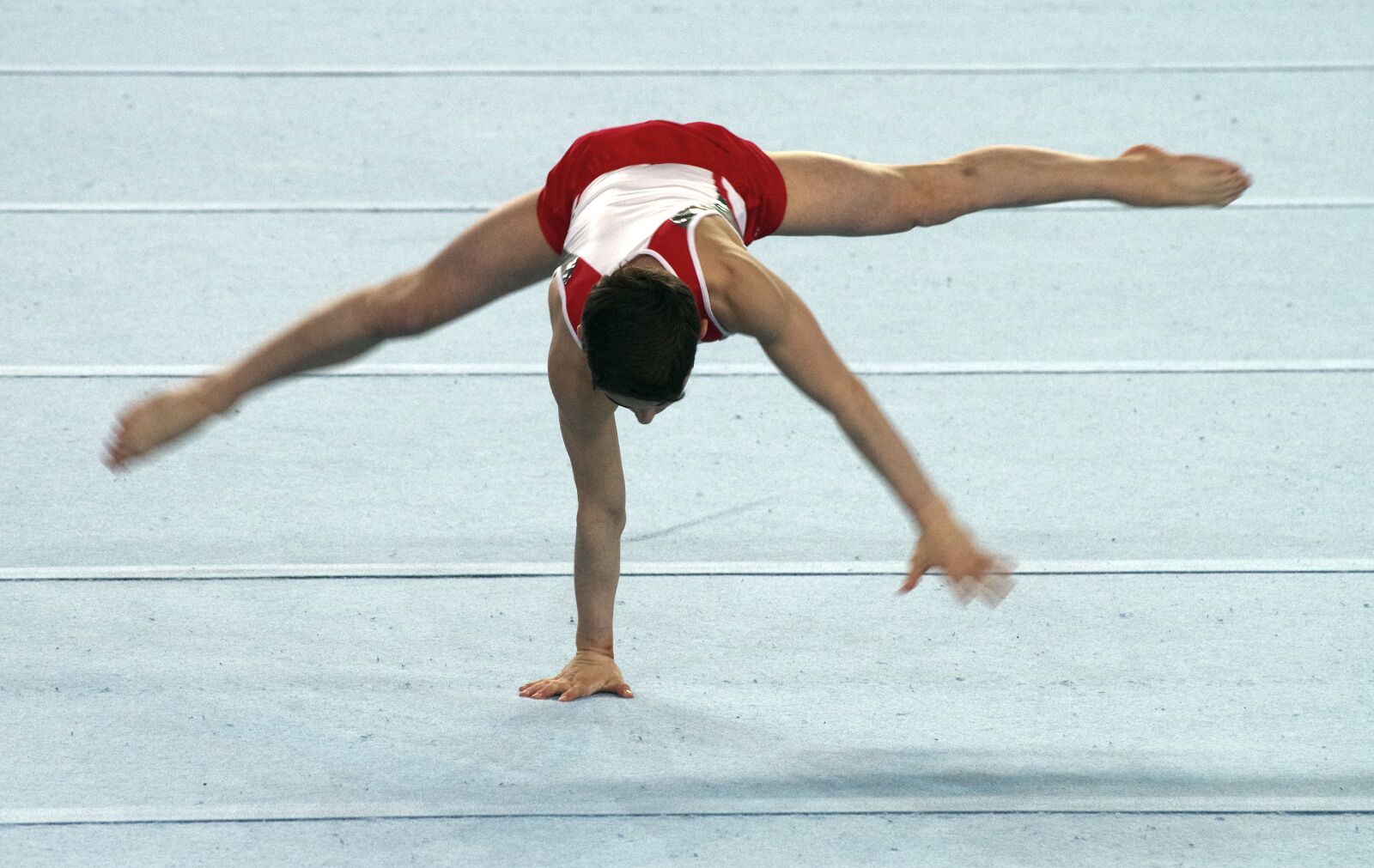 Pentax K-30 sample photo. Gymnastics, acrobatics, force photography