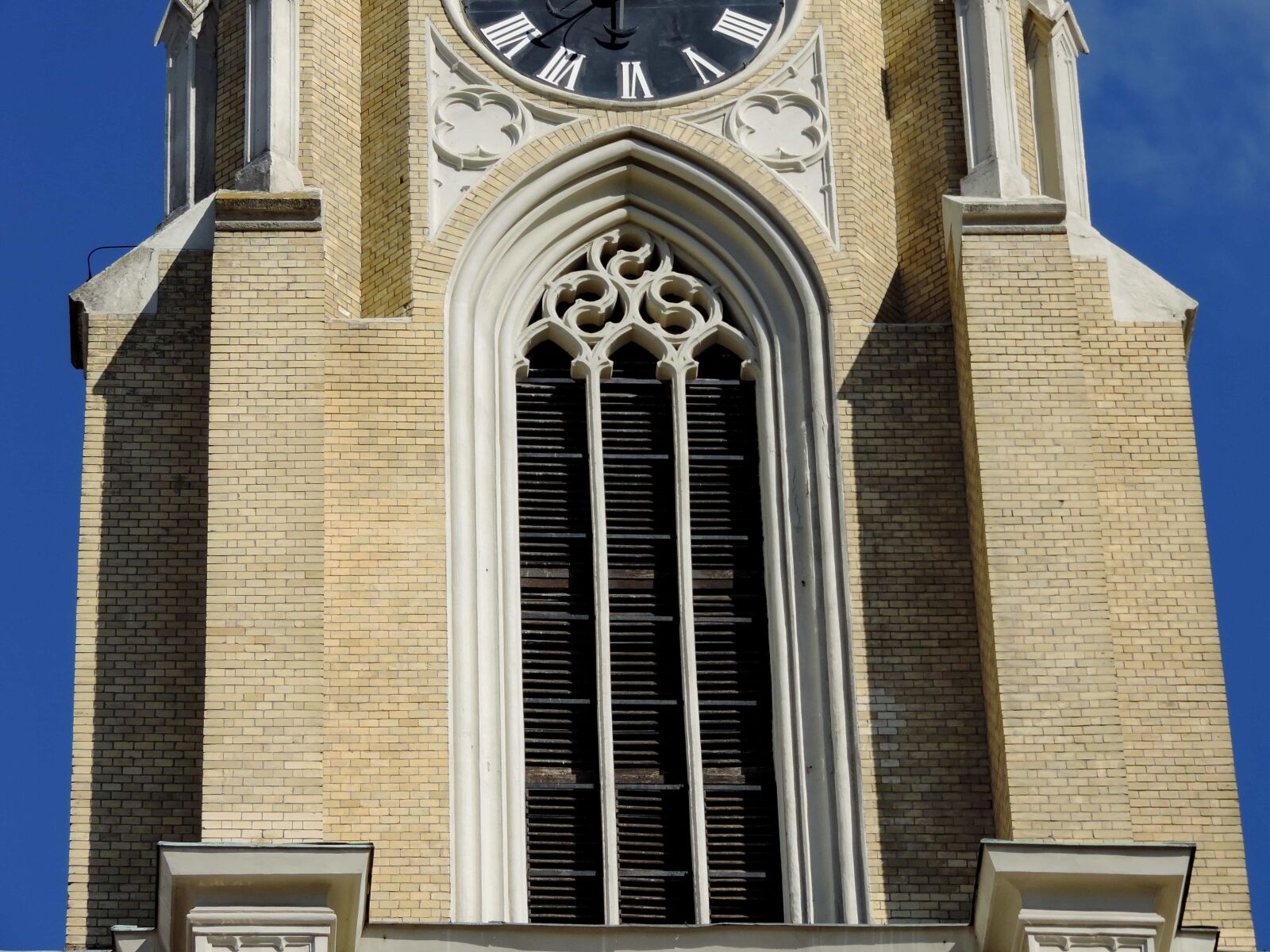 Nikon Coolpix P520 sample photo. Architecture, church, building, facade photography