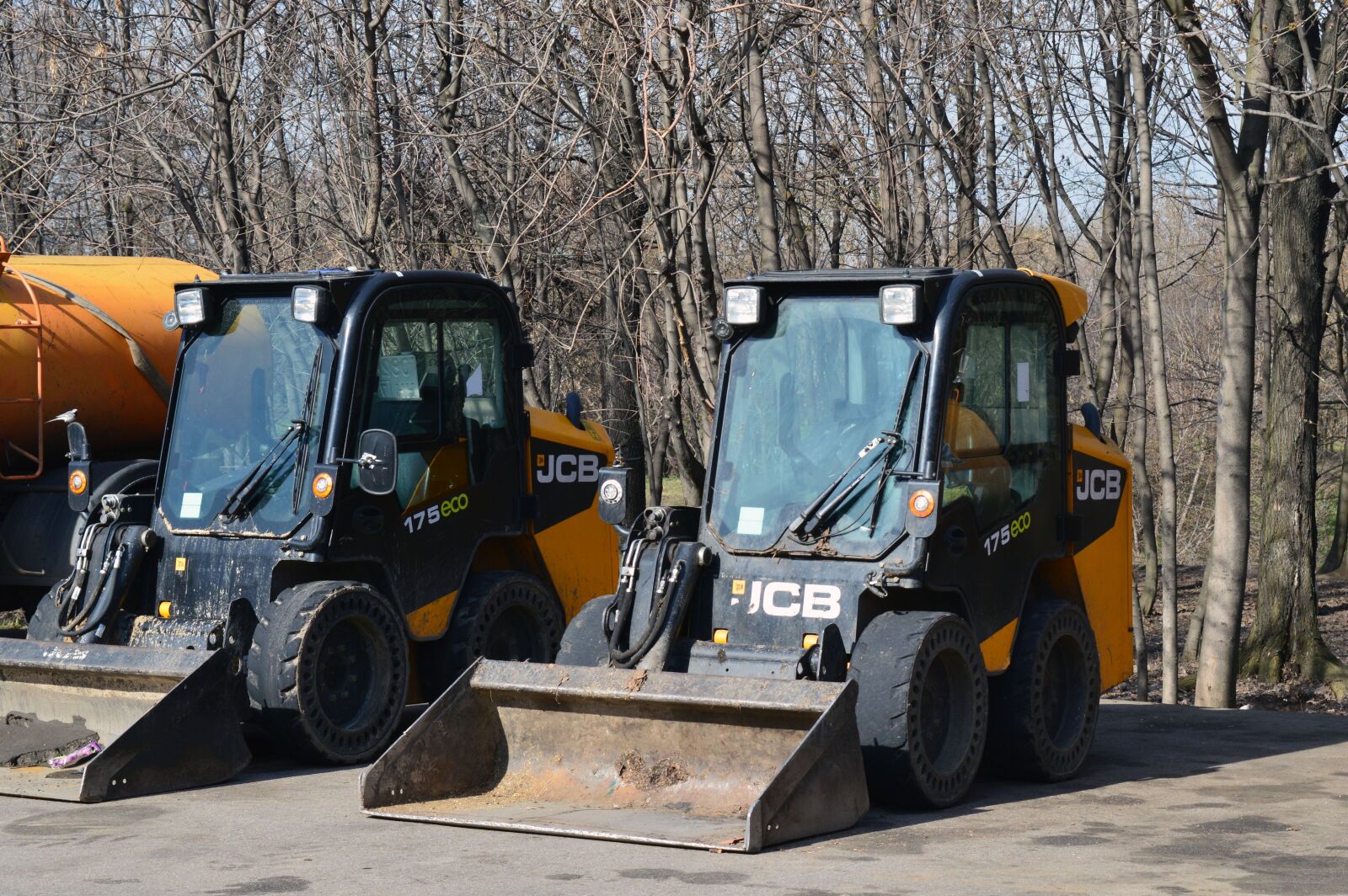 Nikon D3200 sample photo. Loaders, tractors, technique photography