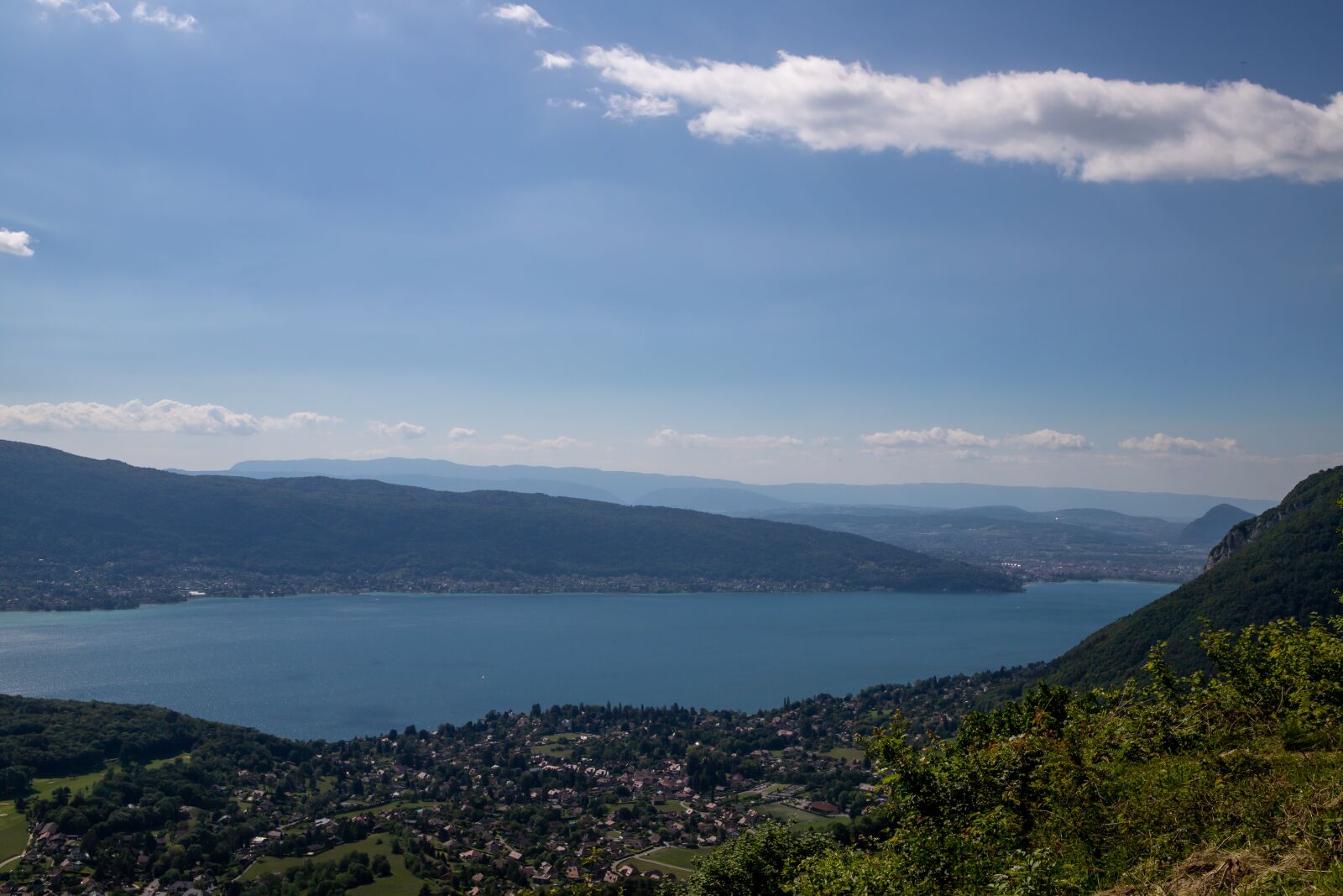 Canon EF 24-70mm F4L IS USM sample photo. Lake, annecy, france photography