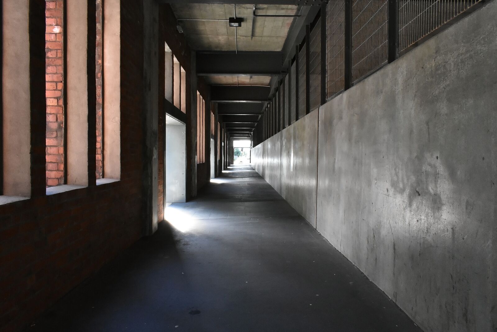 Nikon D3400 sample photo. Tunnel, corridor, brick photography