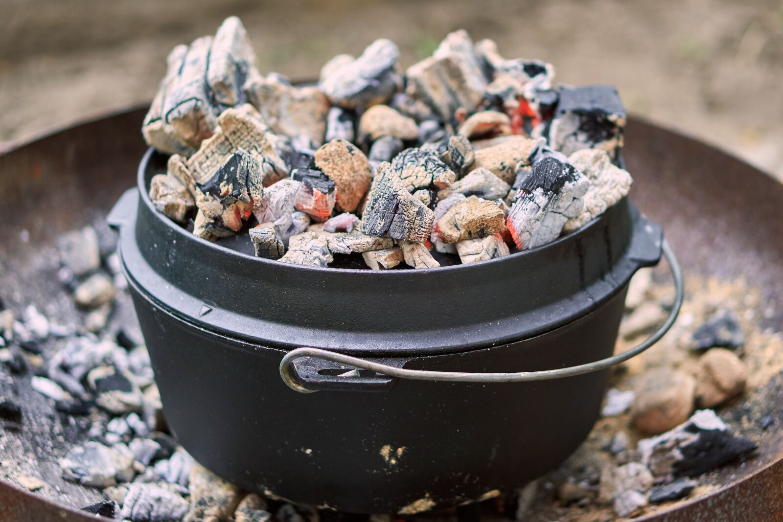 Sony E 50mm F1.8 OSS sample photo. Dutch oven, fire pot photography
