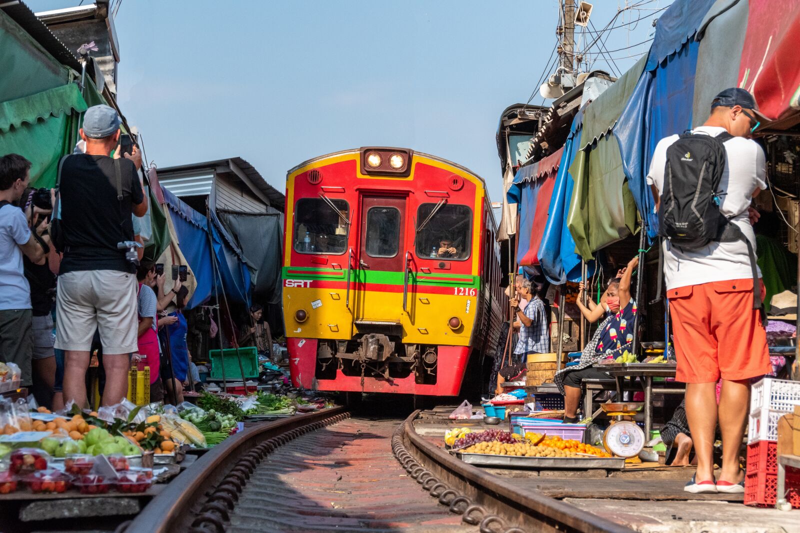 Nikon D5600 sample photo. Train, railway, market photography