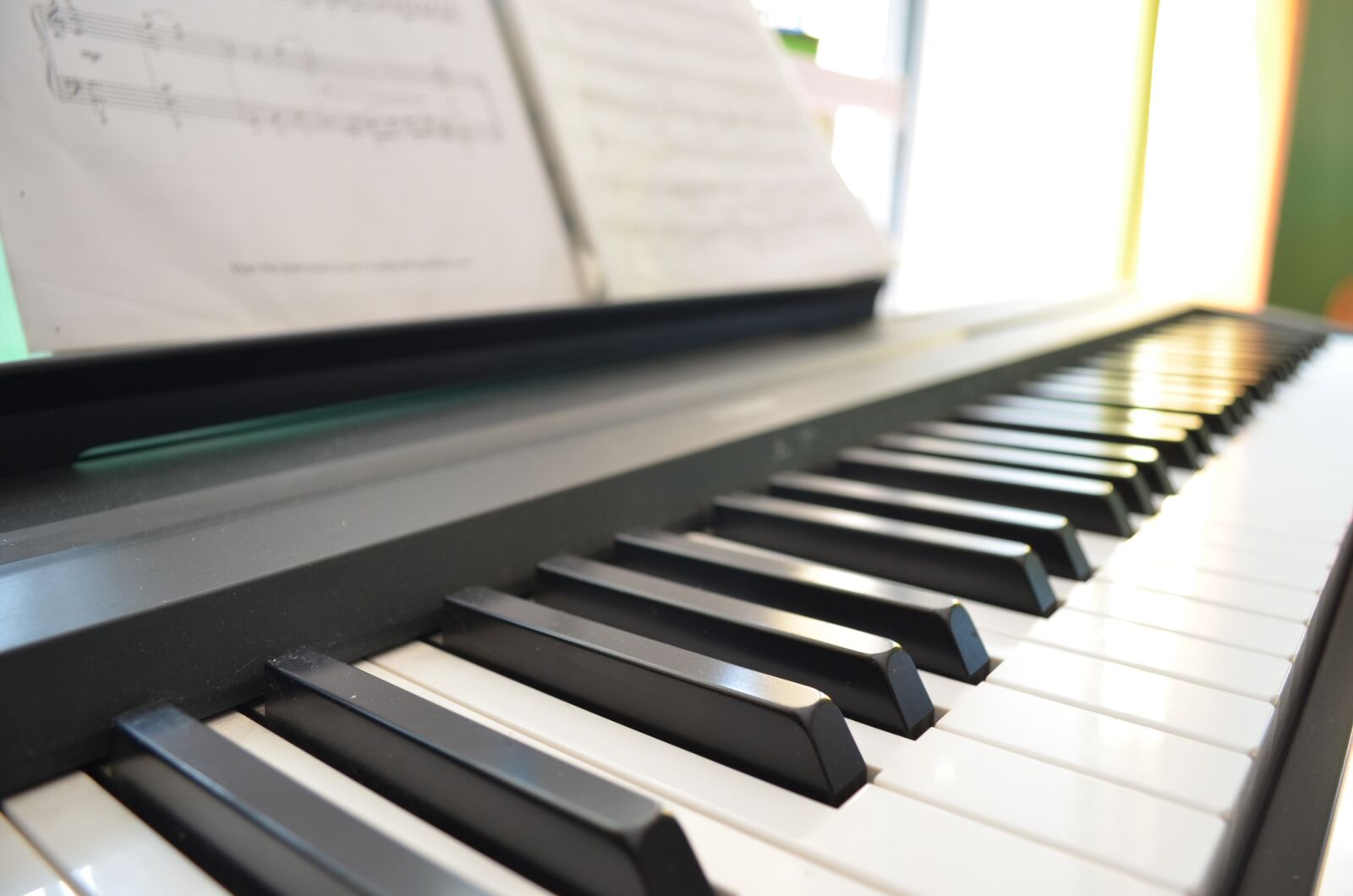 Nikon D5100 sample photo. Piano, music, keys photography