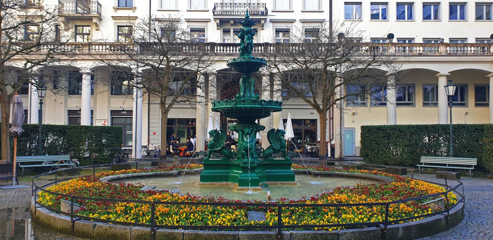 Samsung Galaxy S9+ sample photo. Zurich, switzerland, city photography