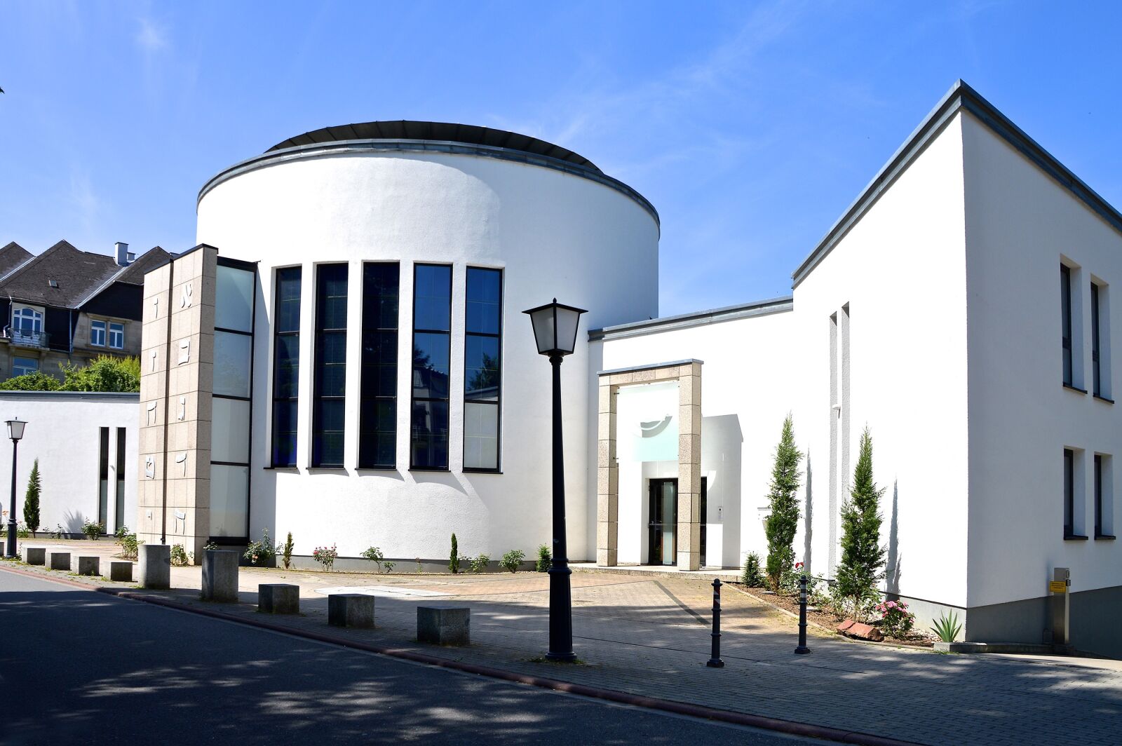 Nikon D3200 sample photo. Synagogue, building, architecture photography