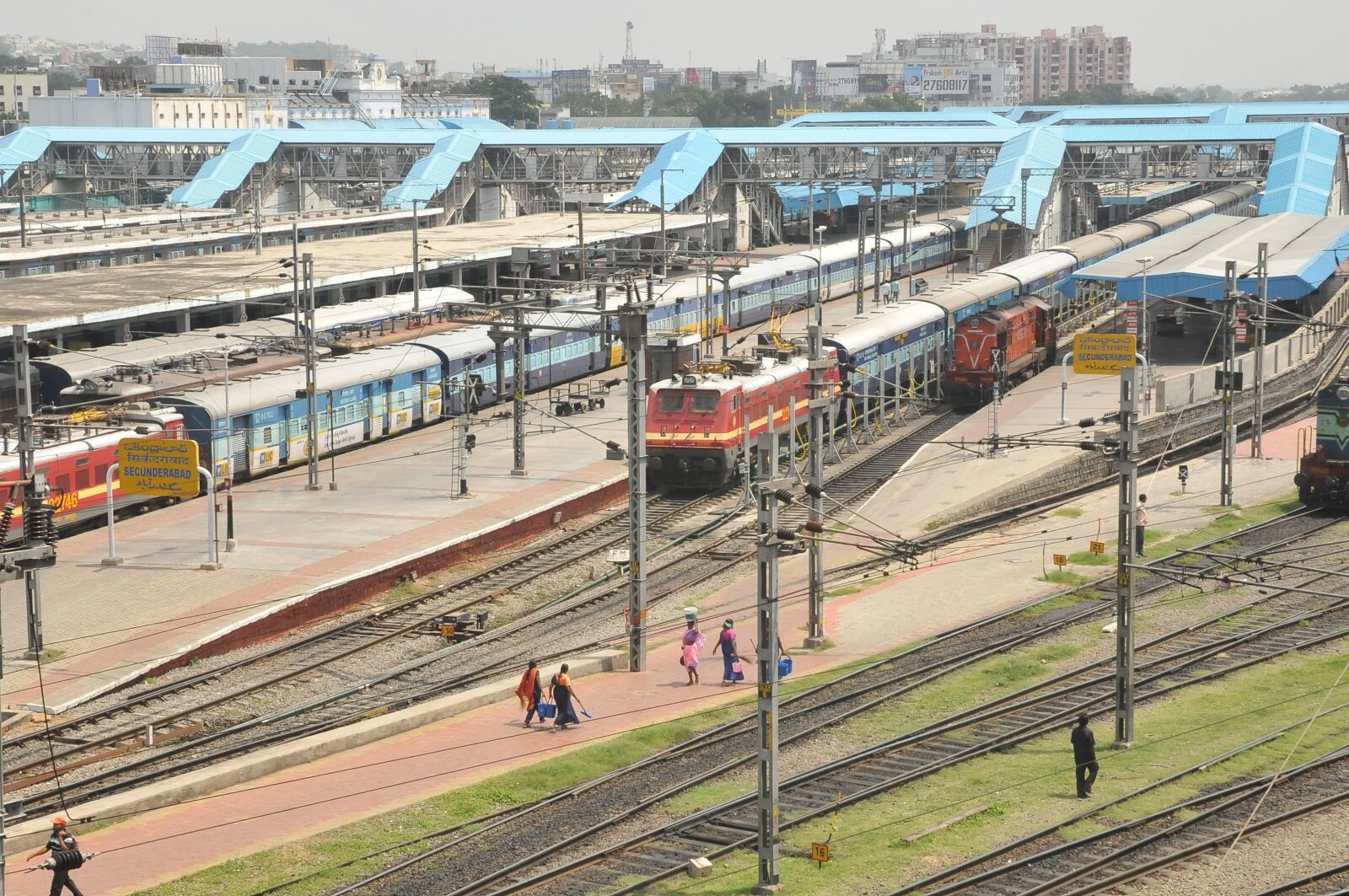 Nikon D300 sample photo. Secunderabad, railway station, train photography