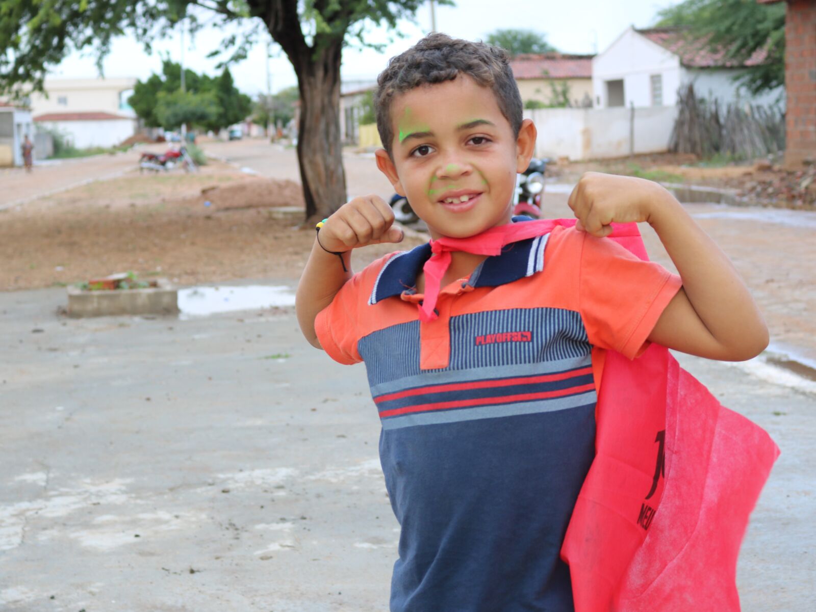 Canon EOS 750D (EOS Rebel T6i / EOS Kiss X8i) sample photo. Child, smiling, childhood photography