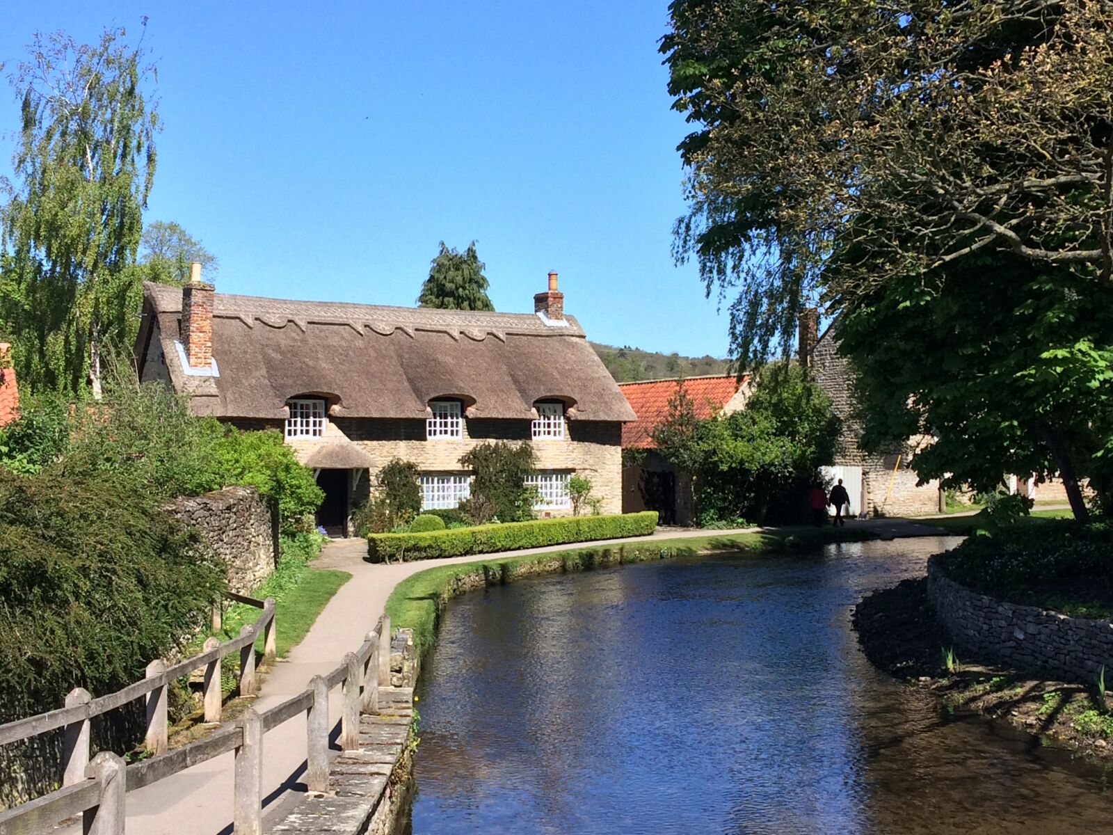 iPhone 5s back camera 4.15mm f/2.2 sample photo. Yorkshire dales, cottage, river photography