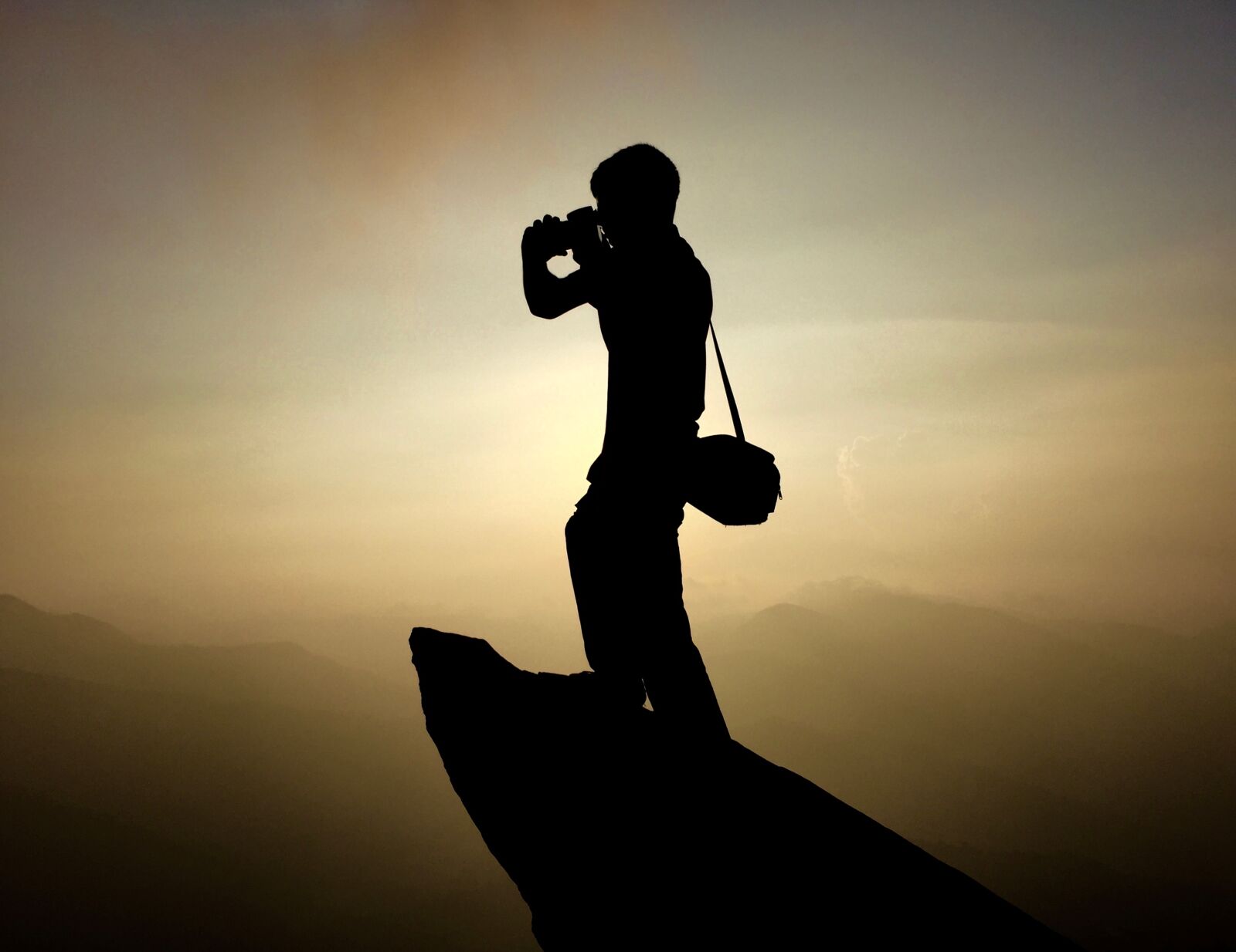 Apple iPhone 6 sample photo. Dusk, photography, silhouette photography