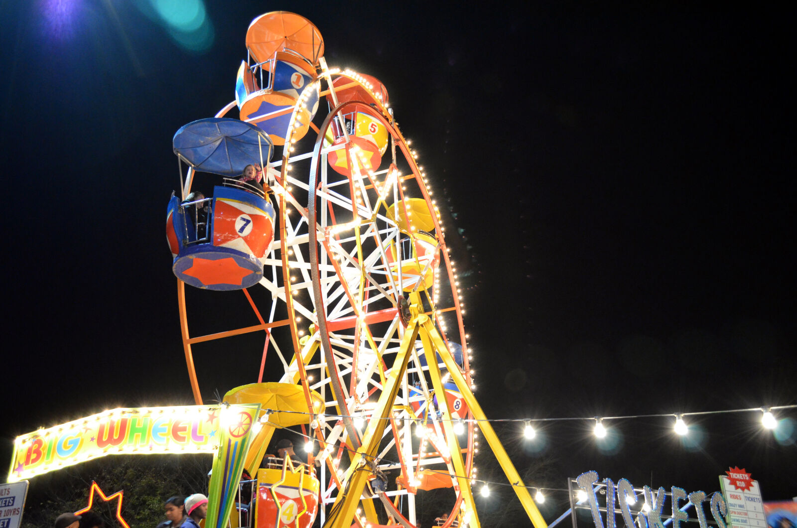 Nikon D5100 sample photo. Funfair photography
