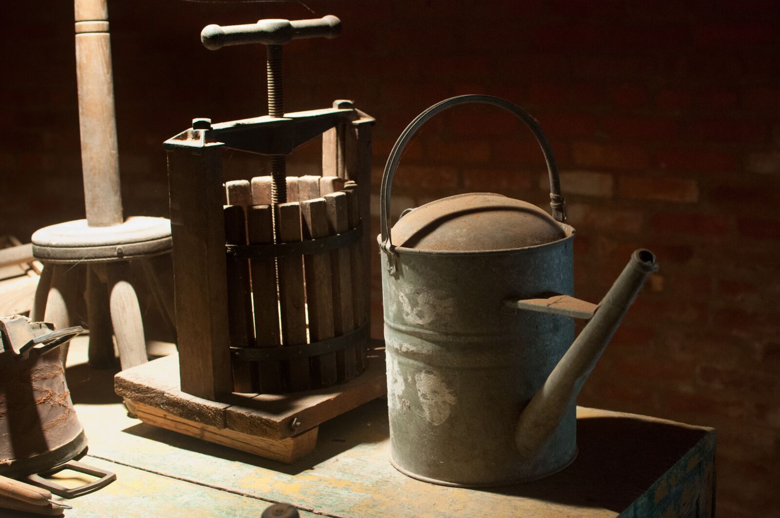 Nikon D90 sample photo. Watering can, farm, equipment photography