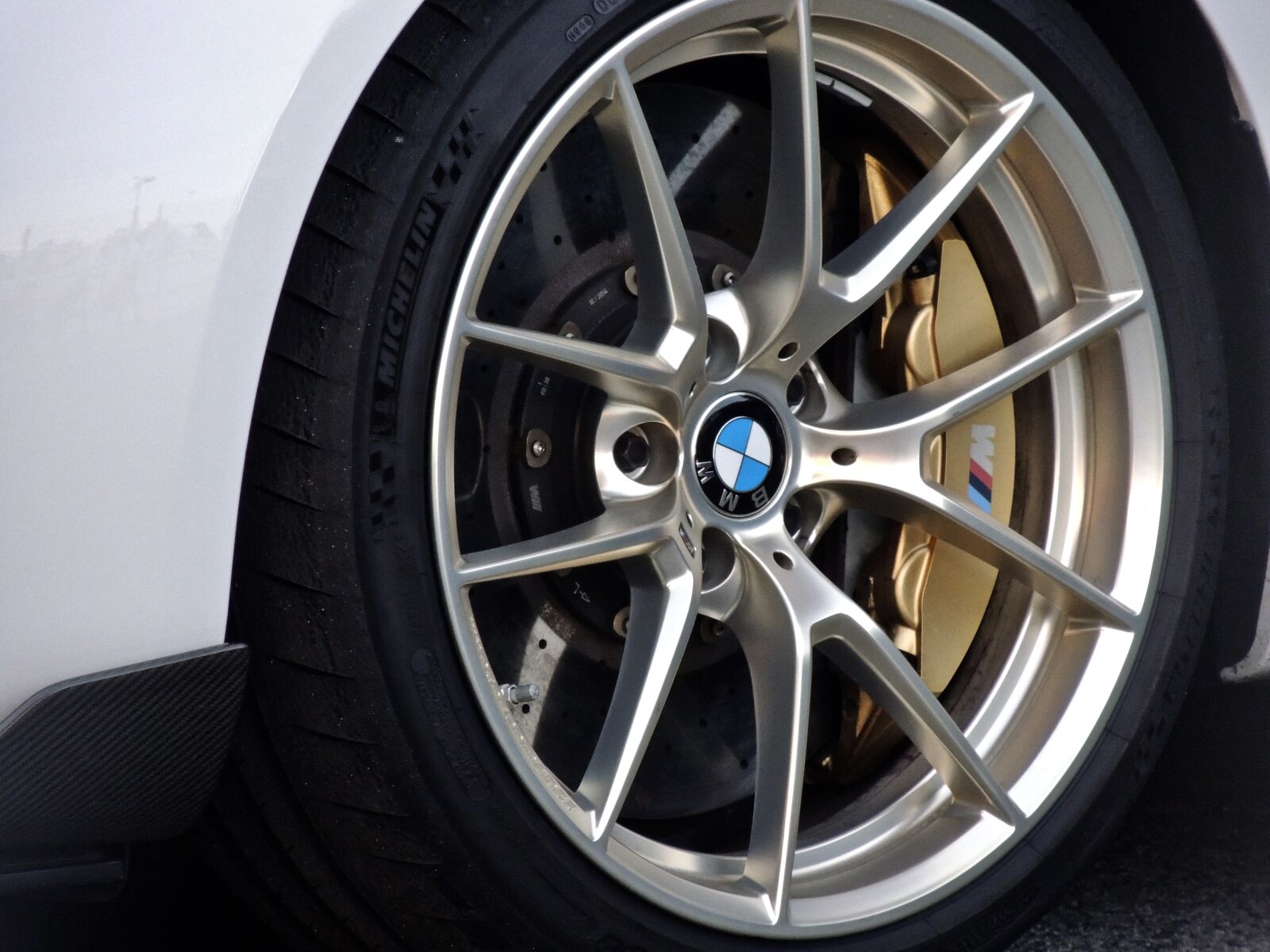 Nikon Coolpix P510 sample photo. Bmw, m2, sport photography