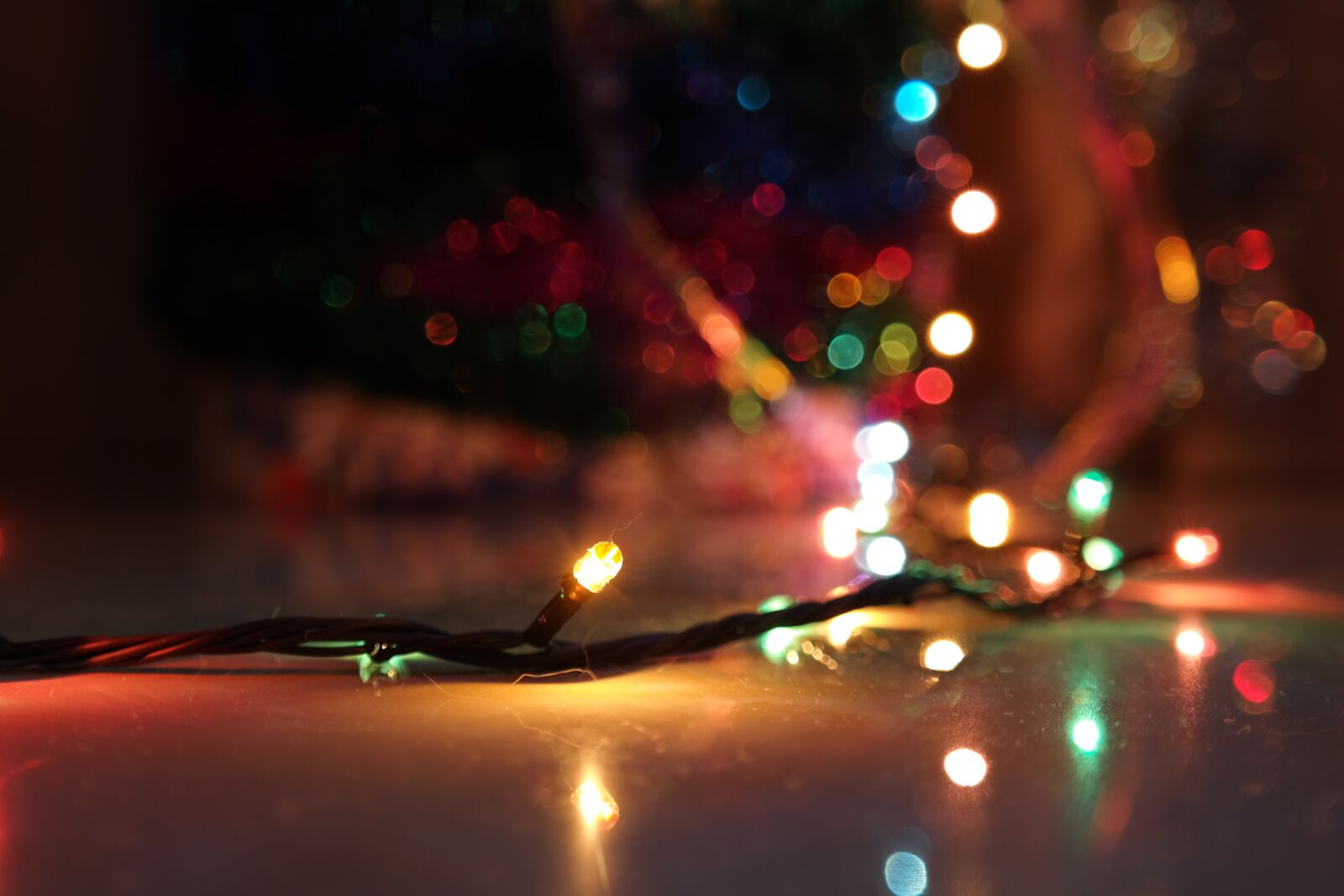 Samsung NX300 sample photo. Christmas lights, decor, xmas photography