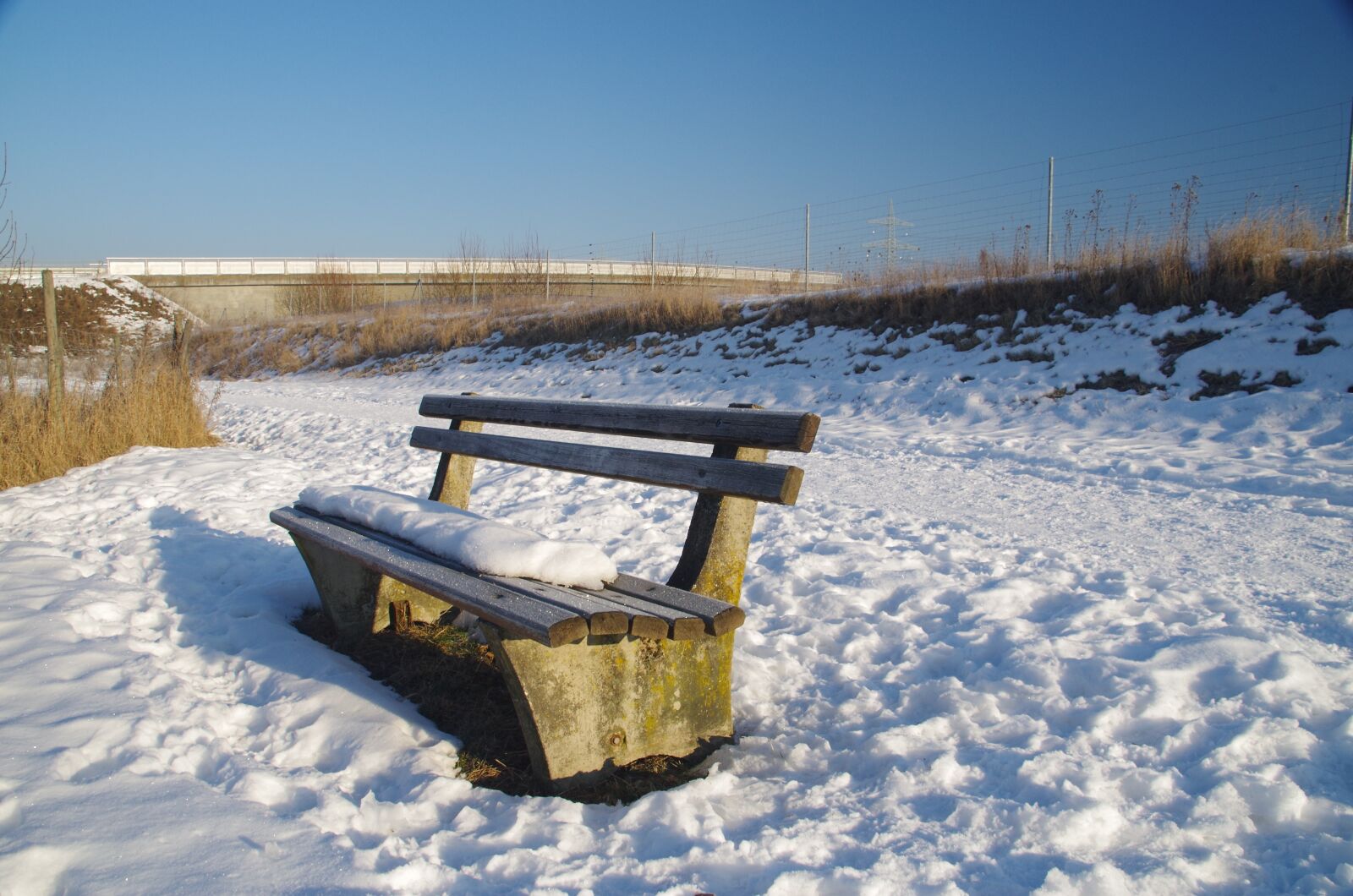 Pentax K-50 sample photo. Snow, winter, cold photography