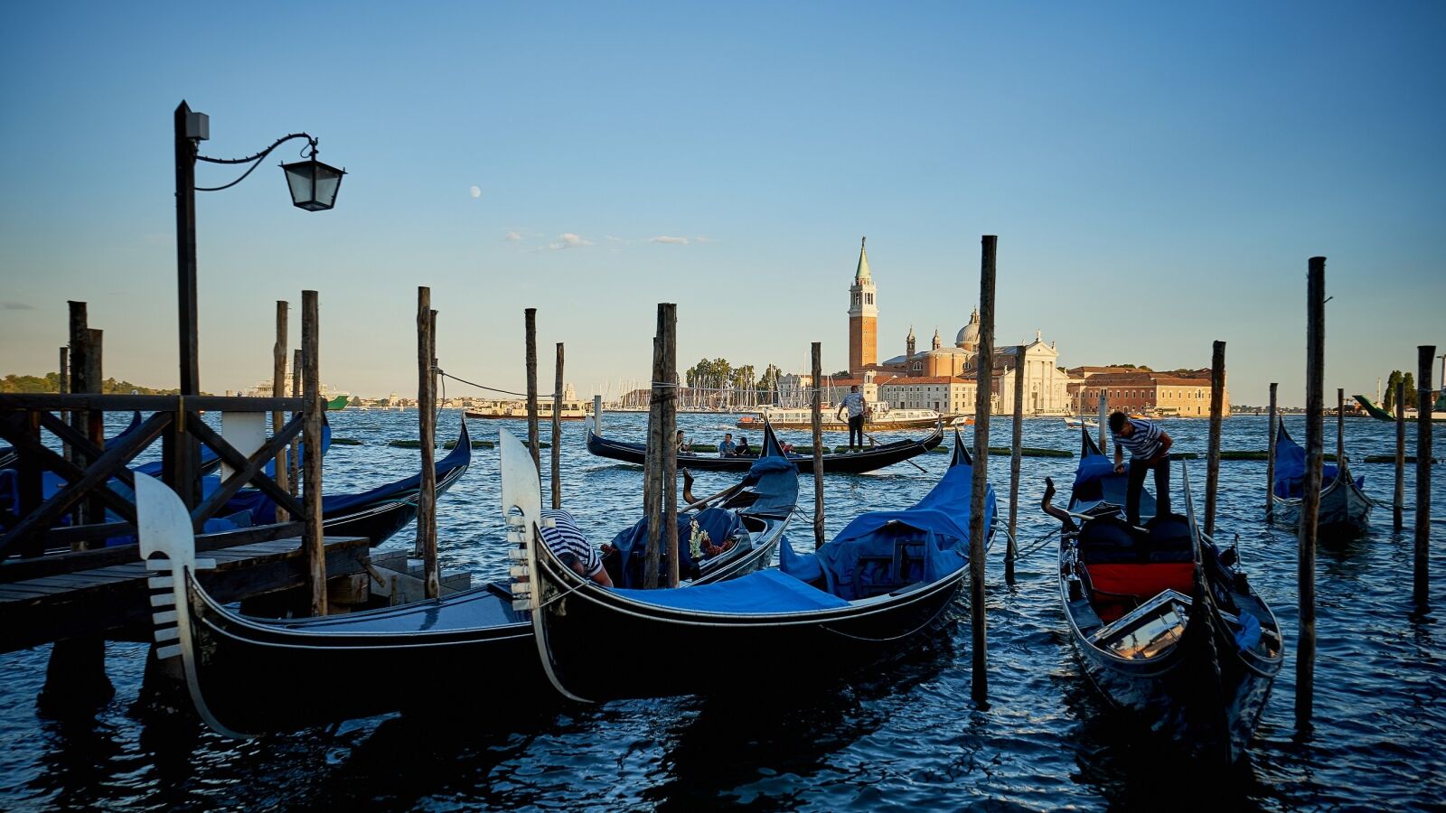 Sony a7 II sample photo. Venice, grand canal, water photography
