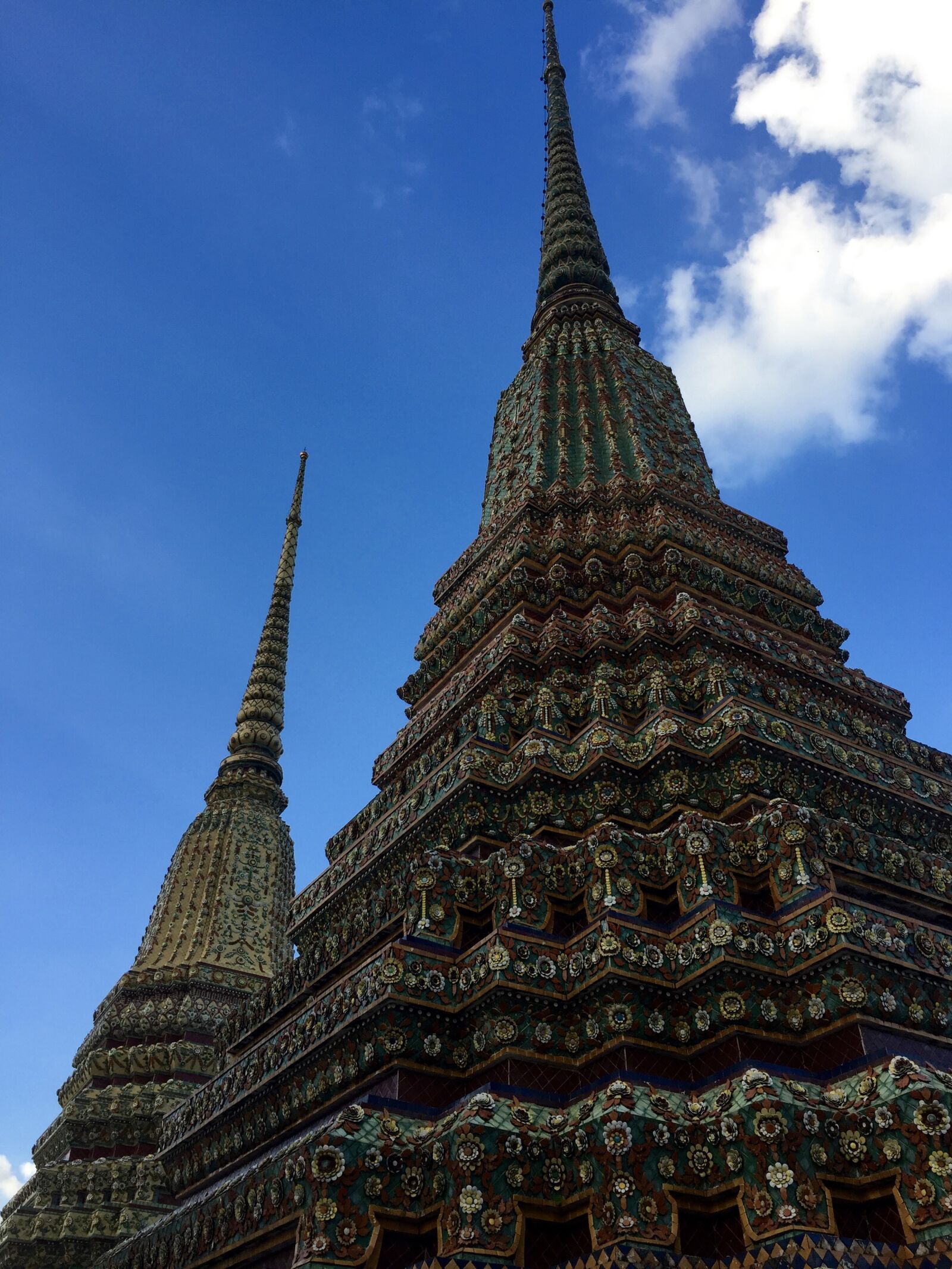 Apple iPhone 6 sample photo. Buddhism, bangkok, thailand photography