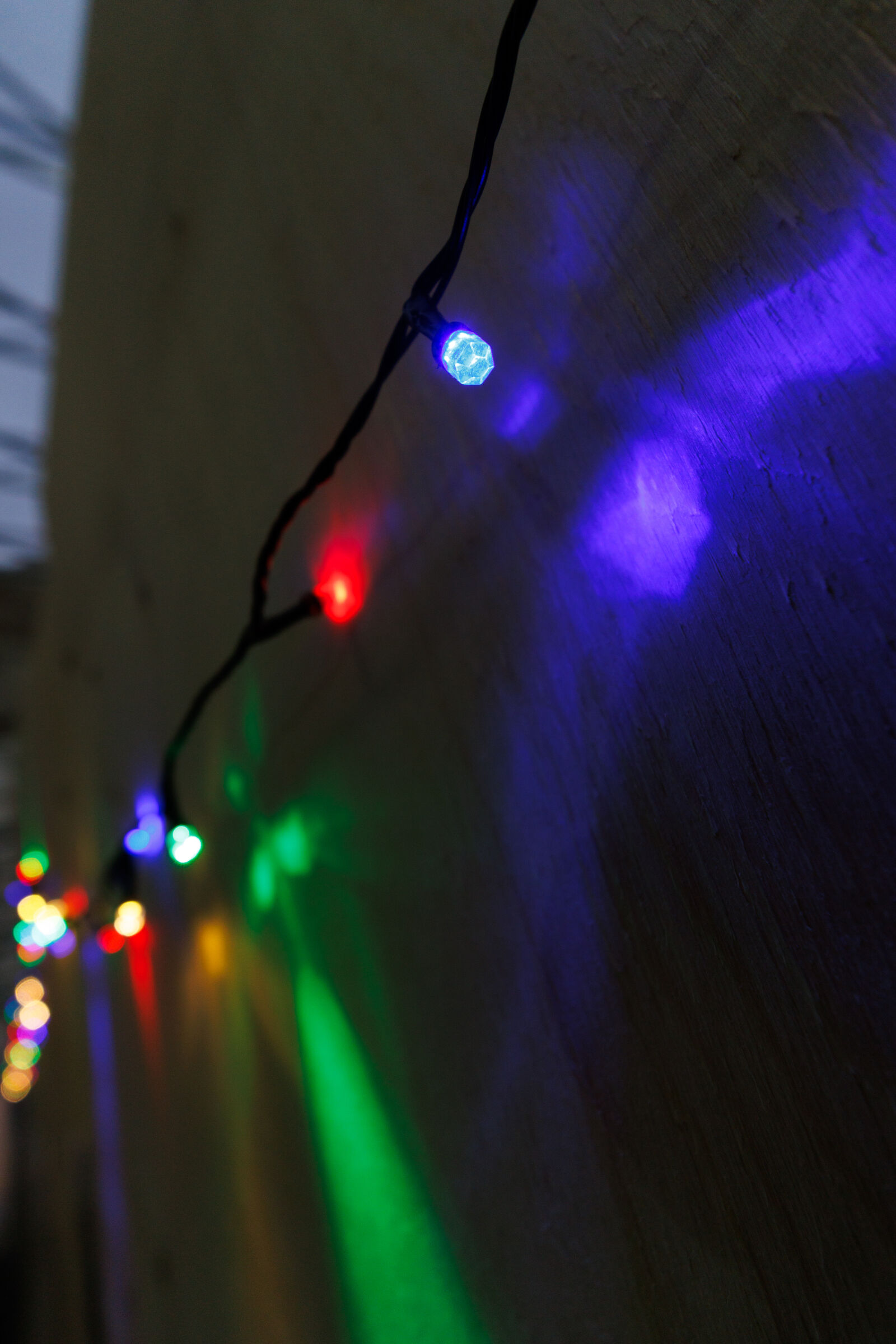 Canon EOS R7 sample photo. Construction yard christmas lights photography