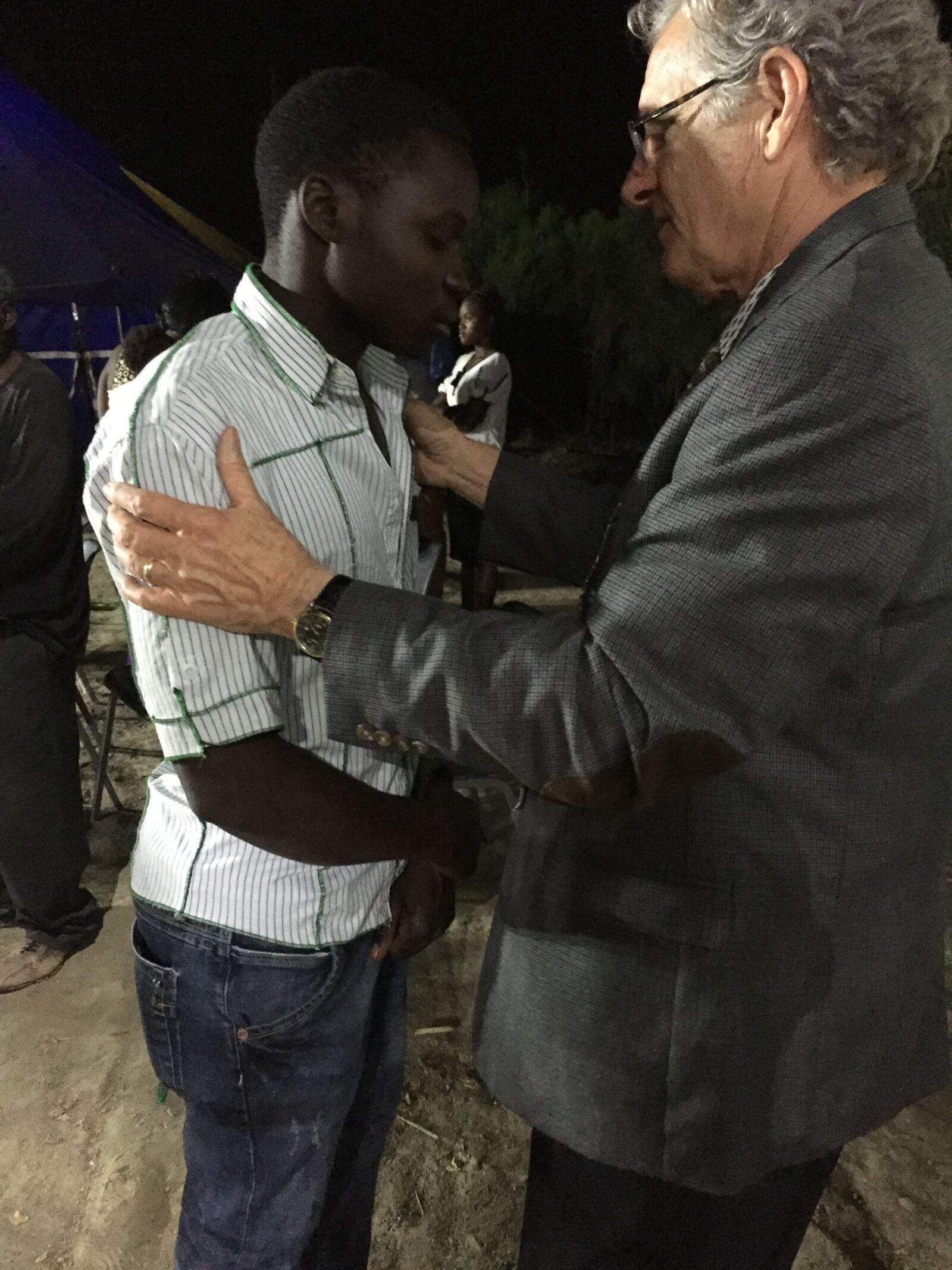 iPhone 6 back camera 4.15mm f/2.2 sample photo. People, africa, prayer photography