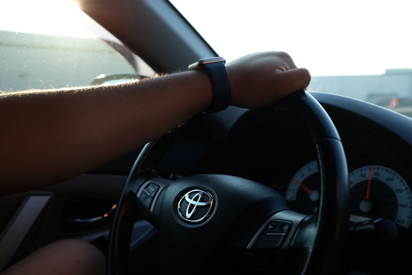 Fujifilm X100T sample photo. Camry, car, driving, road photography
