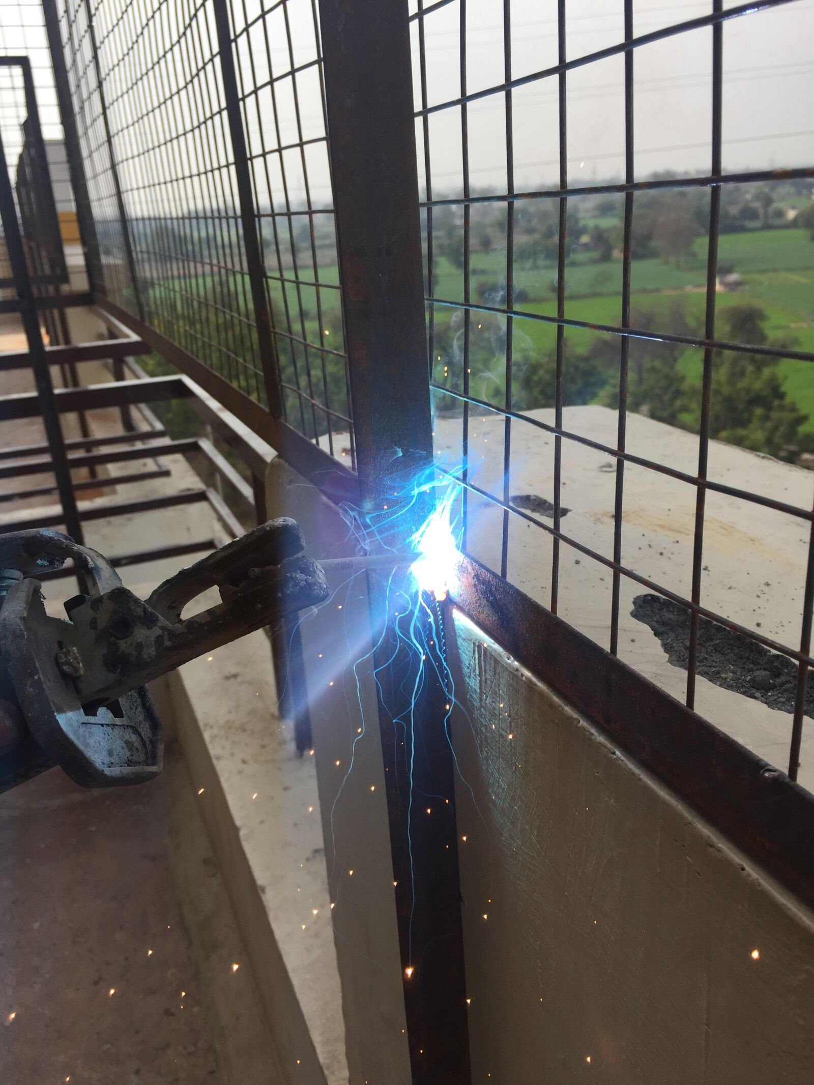 Apple iPhone 6 sample photo. Welding photography