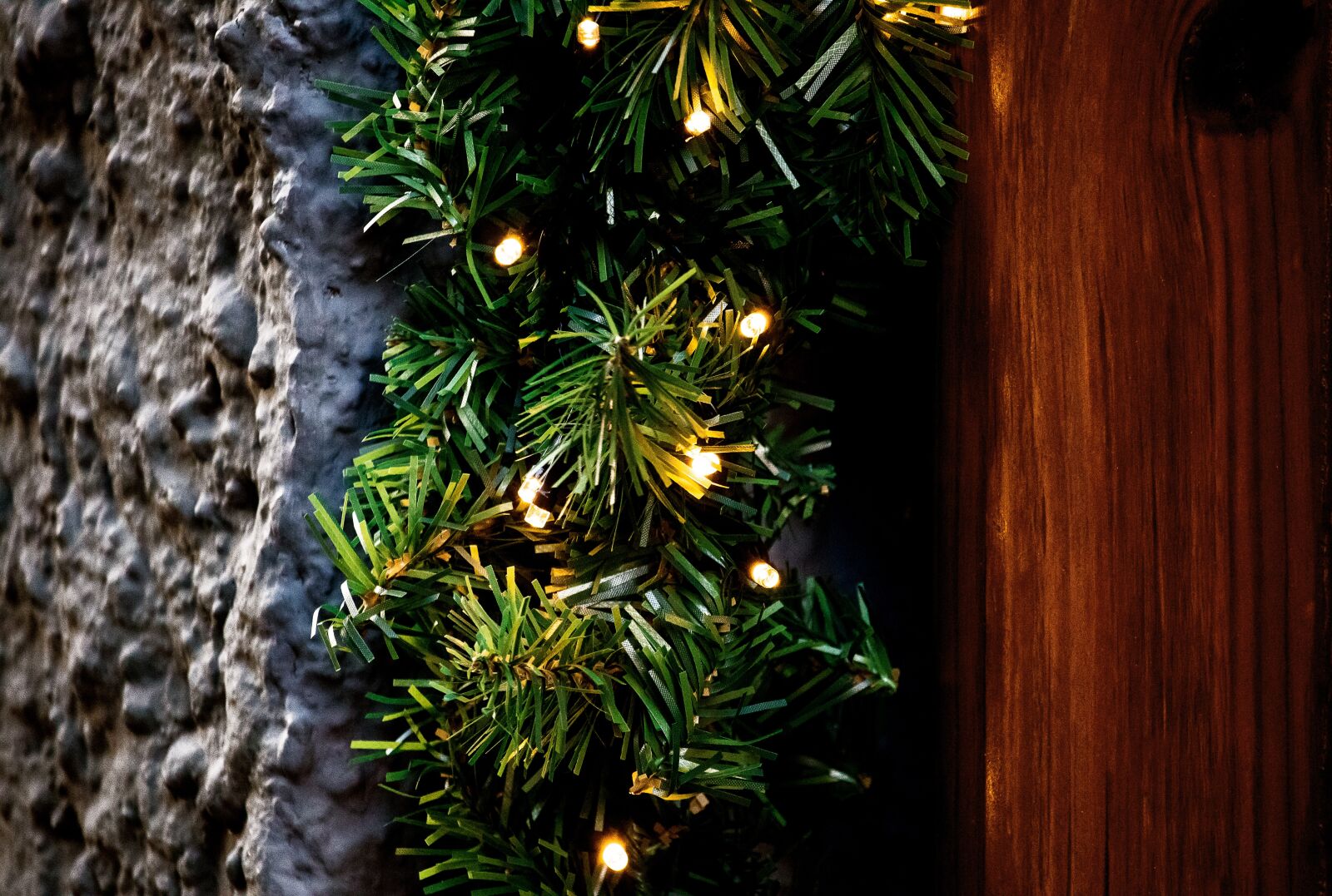 Canon EF-S 55-250mm F4-5.6 IS STM sample photo. Christmas, christmas lights, lights photography