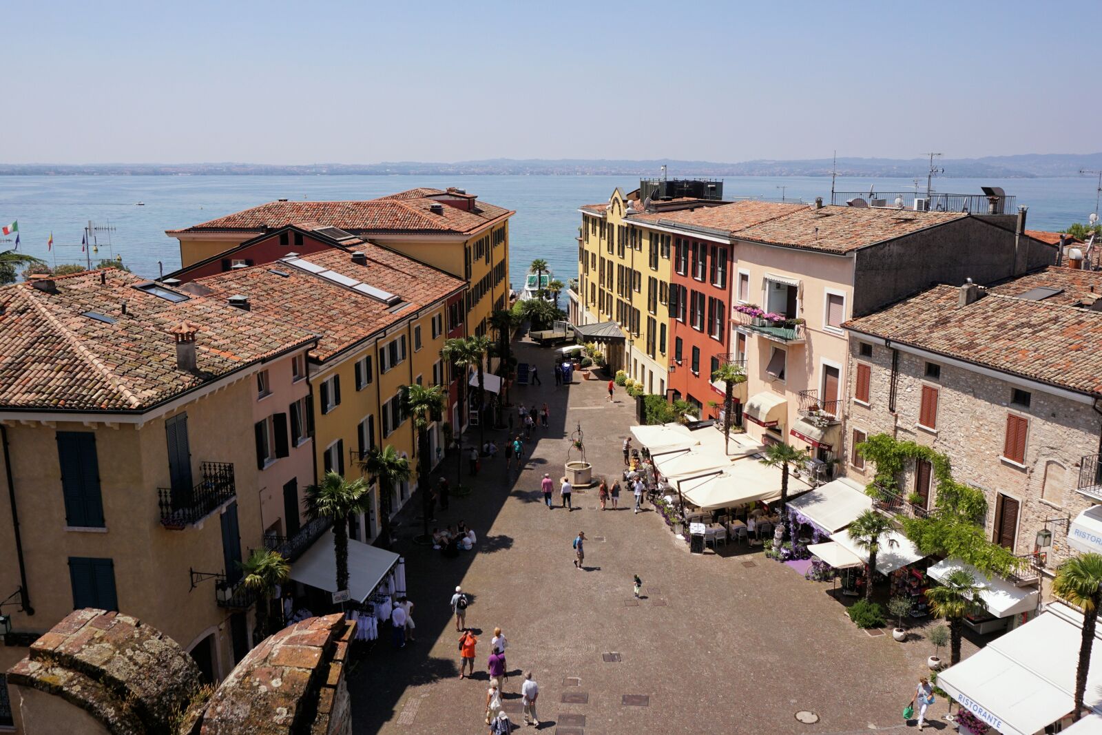 Sony a6000 sample photo. Outlook, roofs, sirmione photography