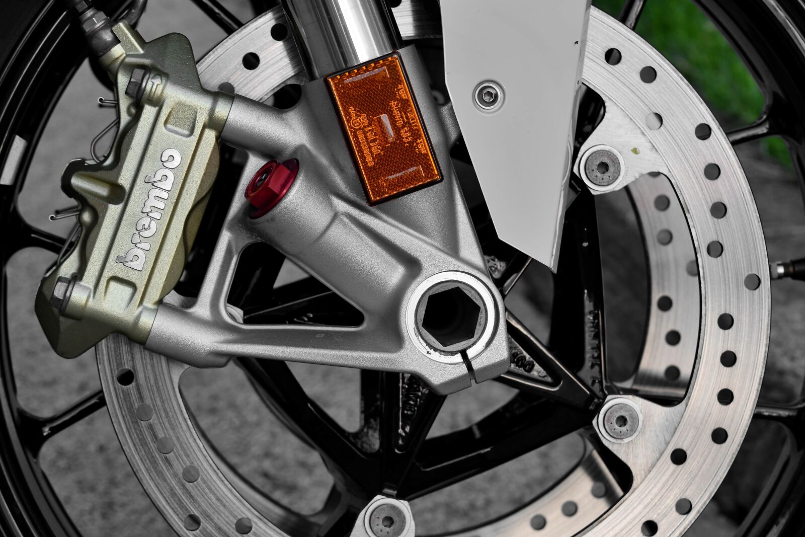 Nikon D5500 sample photo. Brake, disk, motorcycle, wheel photography