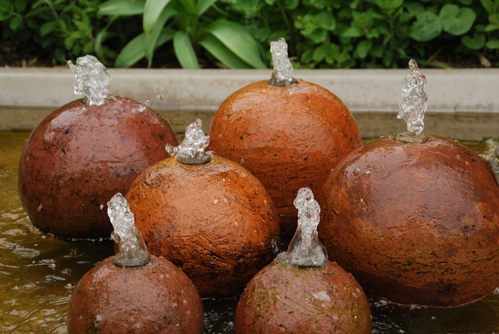 Nikon D60 sample photo. Water, fountain, bubble photography