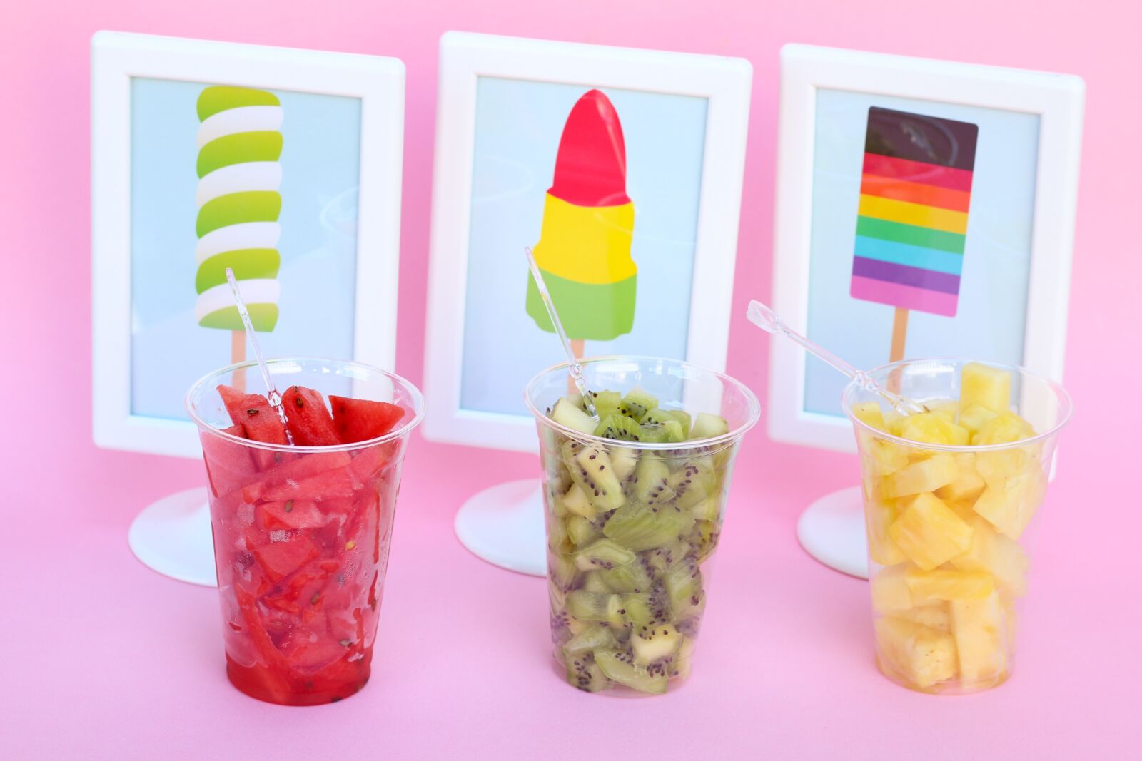 Canon EOS 70D + Canon EF 50mm F1.8 STM sample photo. Yogurt bar, fruit, summer photography