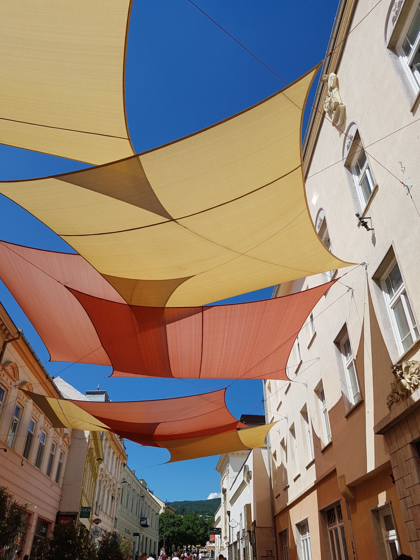 Samsung Galaxy S7 Edge sample photo. Sail, pecs, city photography