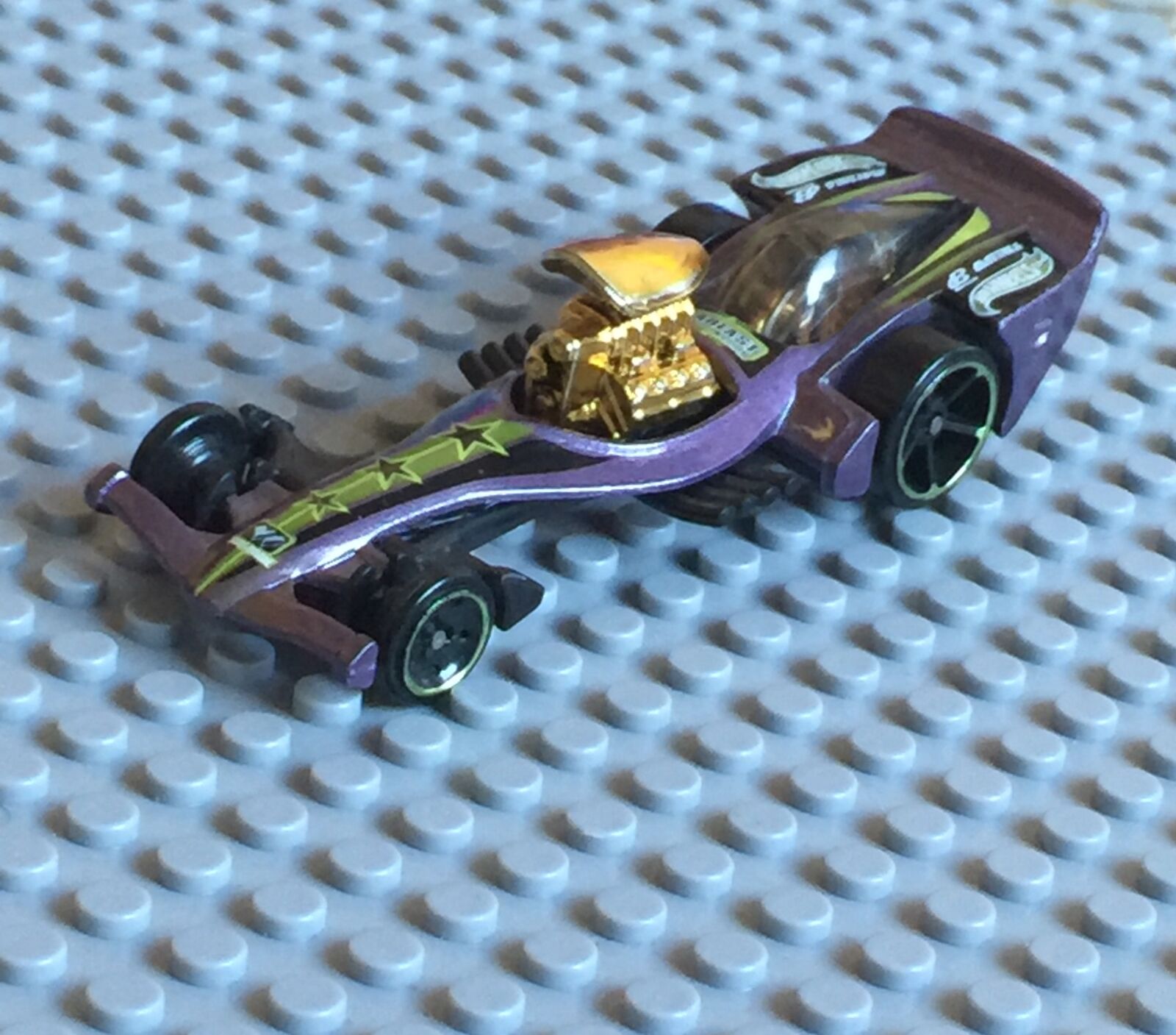 iPhone 6 Plus back camera 4.15mm f/2.2 sample photo. Auto, flitzer, racing car photography