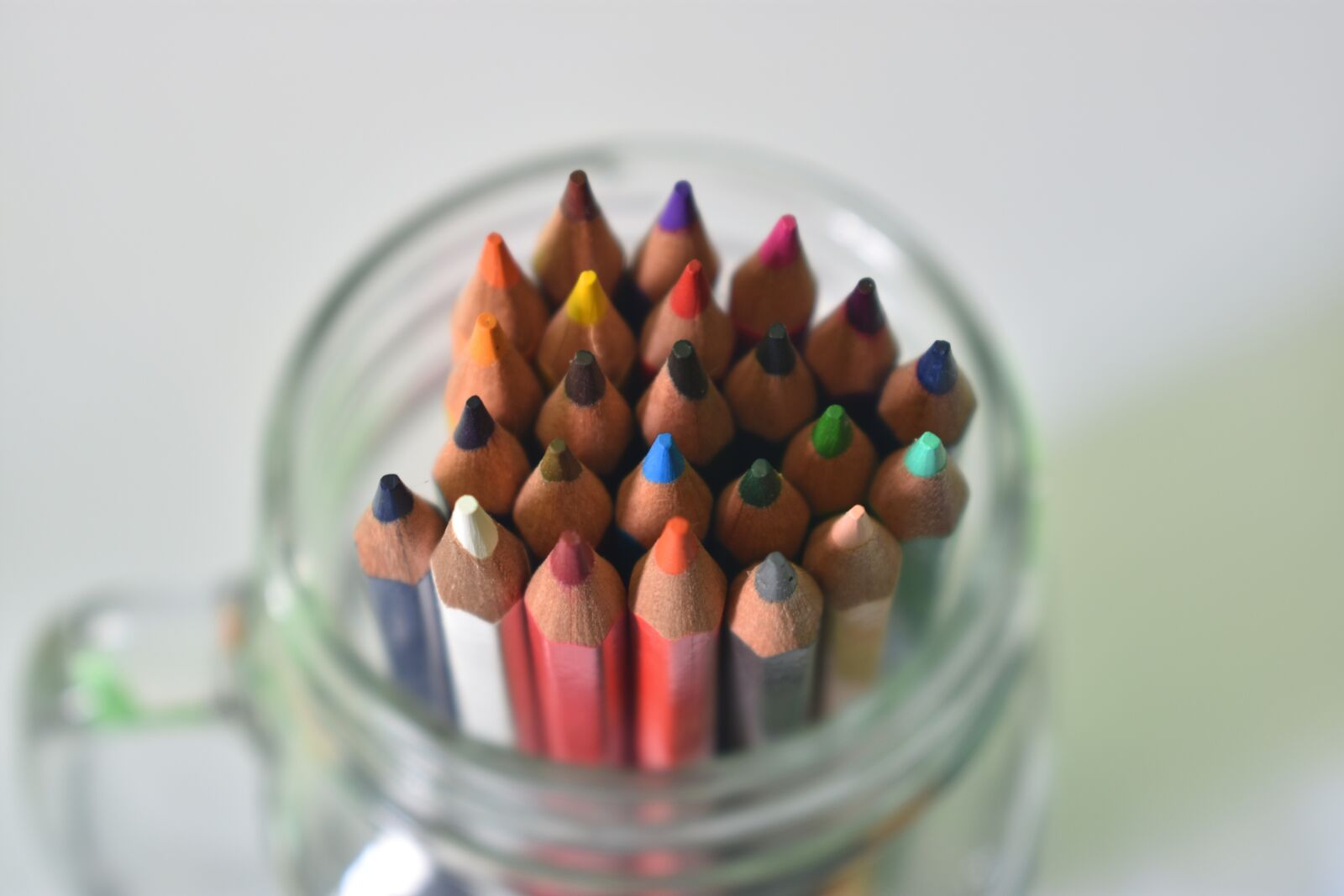Nikon D3400 sample photo. Colored pencils, pencils, colored photography