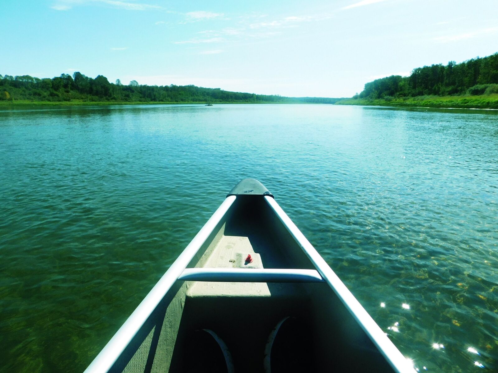 Nikon Coolpix L840 sample photo. Canoe, water, landscape photography