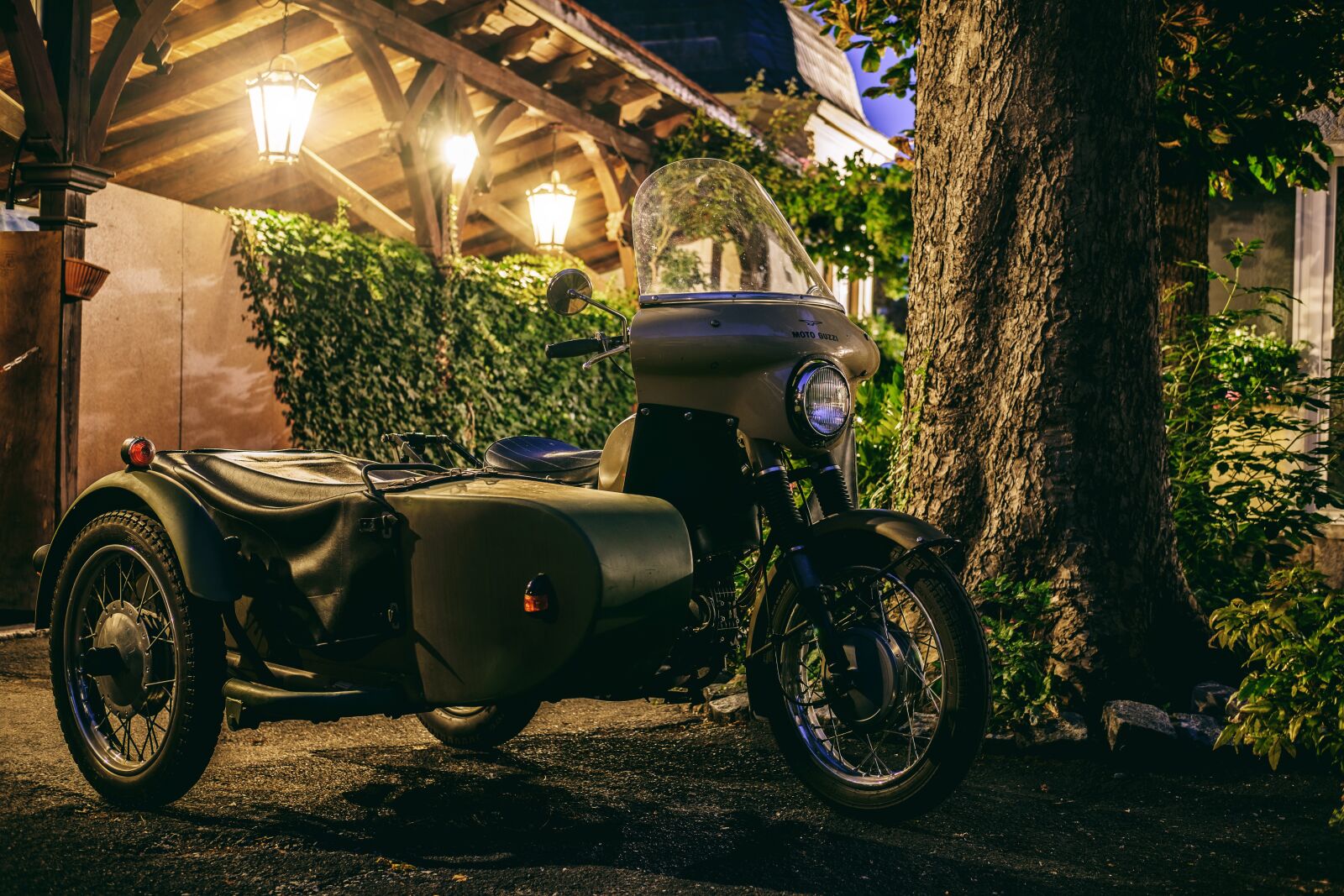 Fujifilm X-T2 + Fujifilm XF 35mm F2 R WR sample photo. Motorcycle, two wheeled vehicle photography