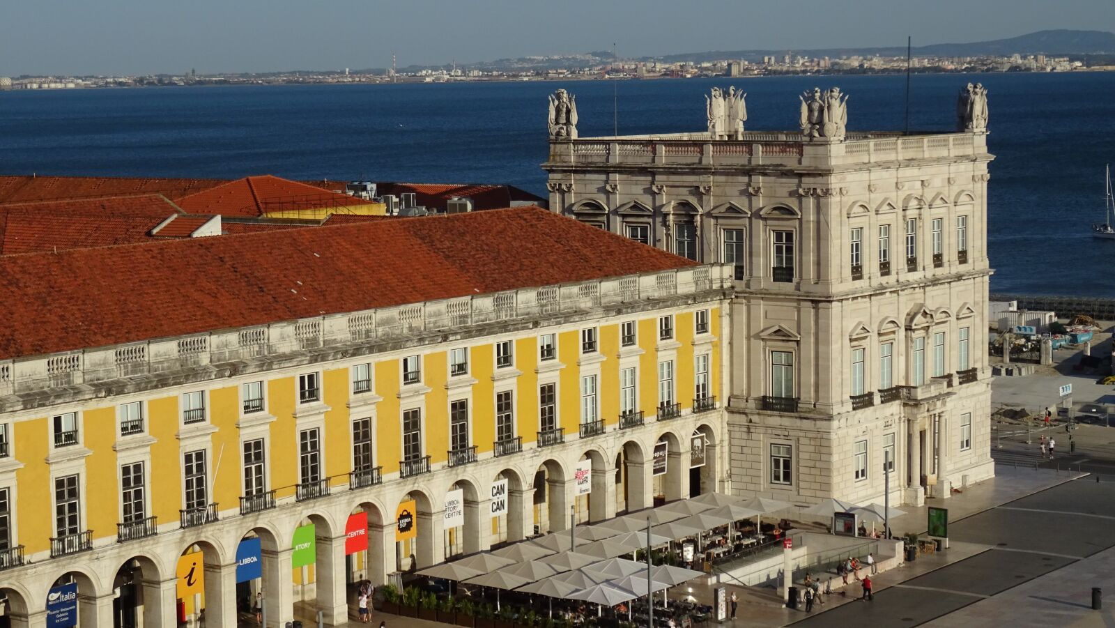 Sony DSC-HX60 sample photo. Lisbon, portugal, the palace photography