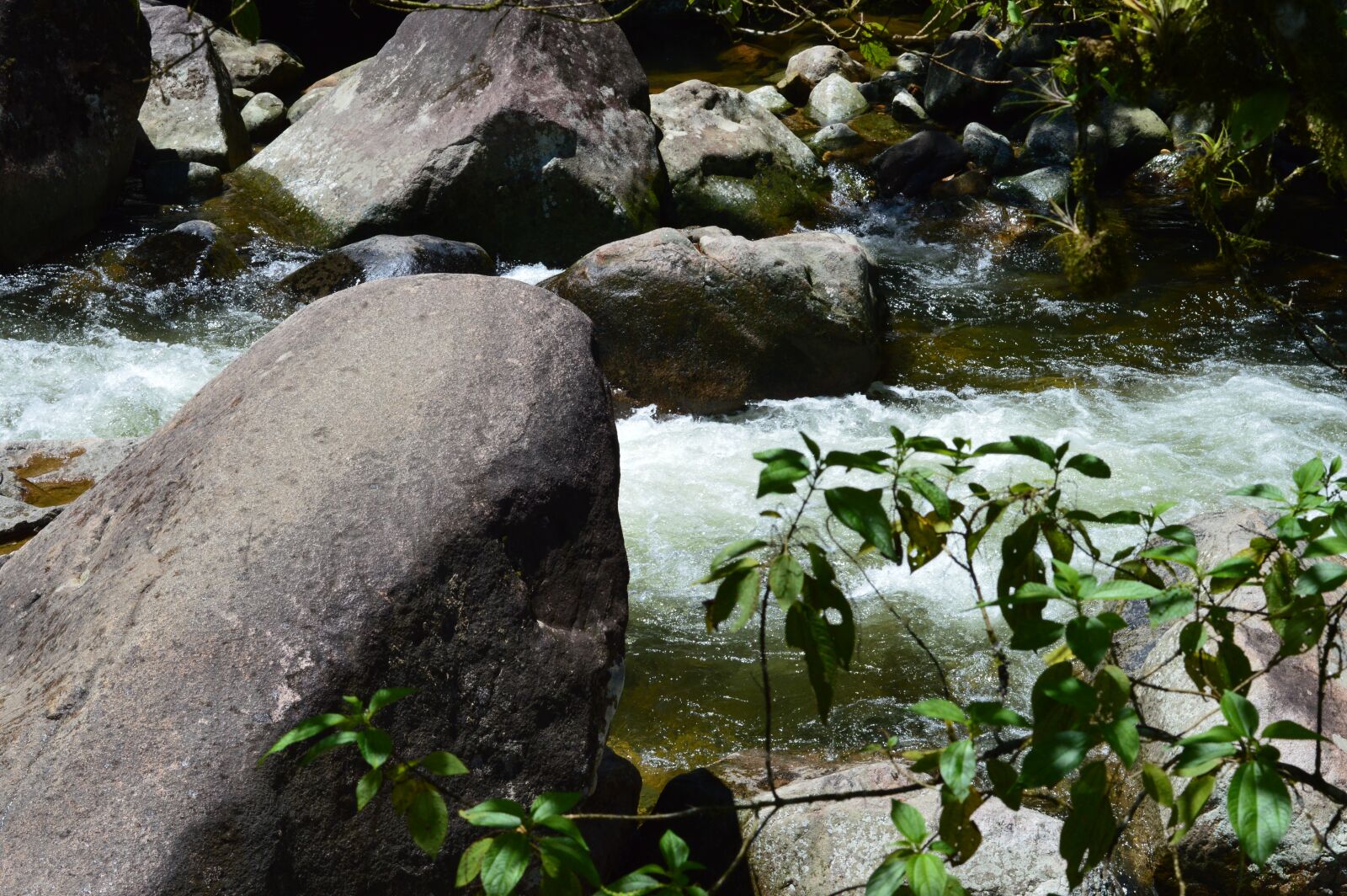 Nikon D3200 sample photo. Rio, waterfall, water photography