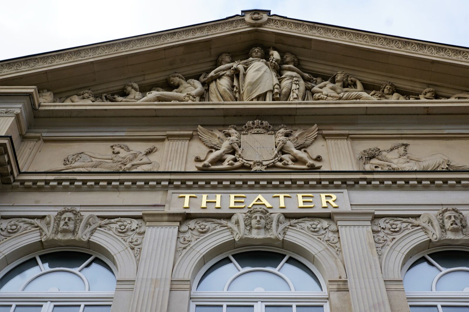 Sony ILCA-77M2 + Sony DT 16-50mm F2.8 SSM sample photo. Baden baden, theater, baden photography